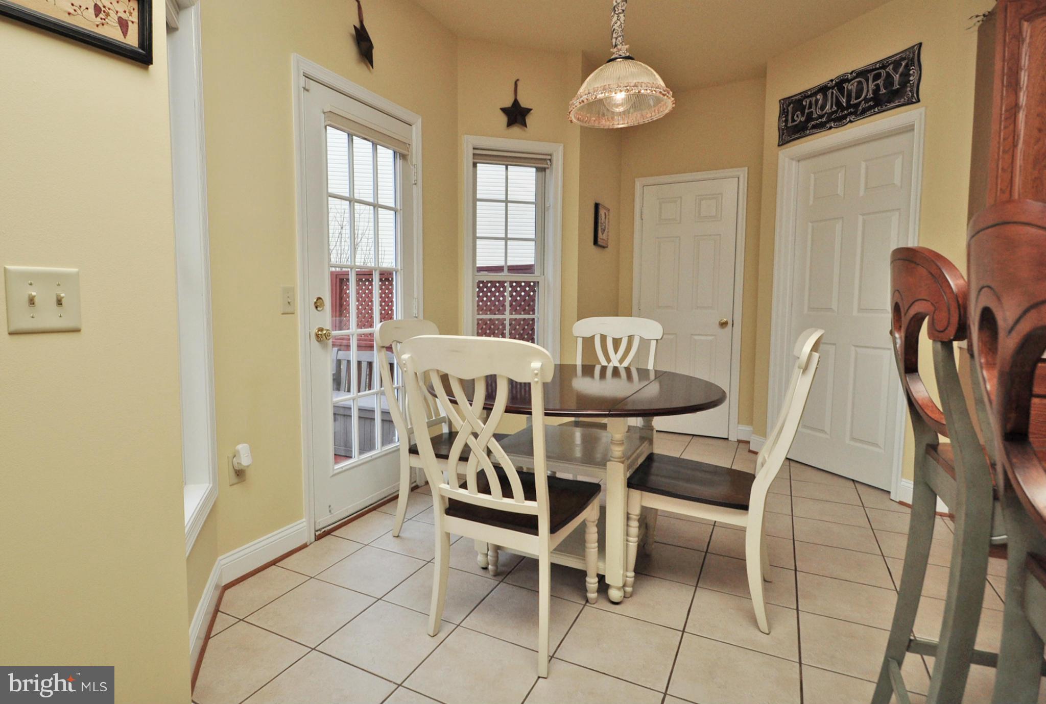 STAFFORD LAKES VILLAGE - Residential