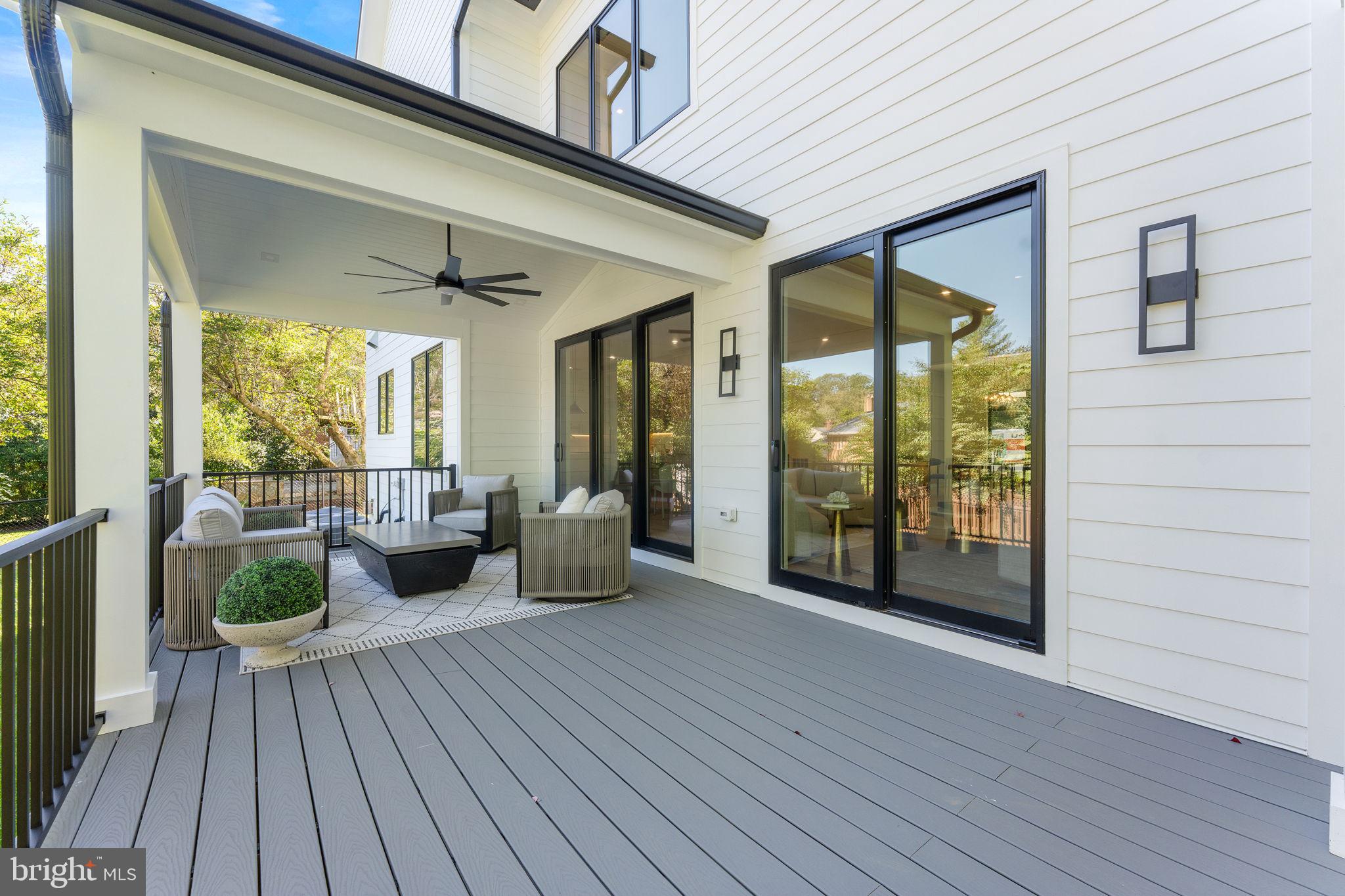 WOODHAVEN - Residential