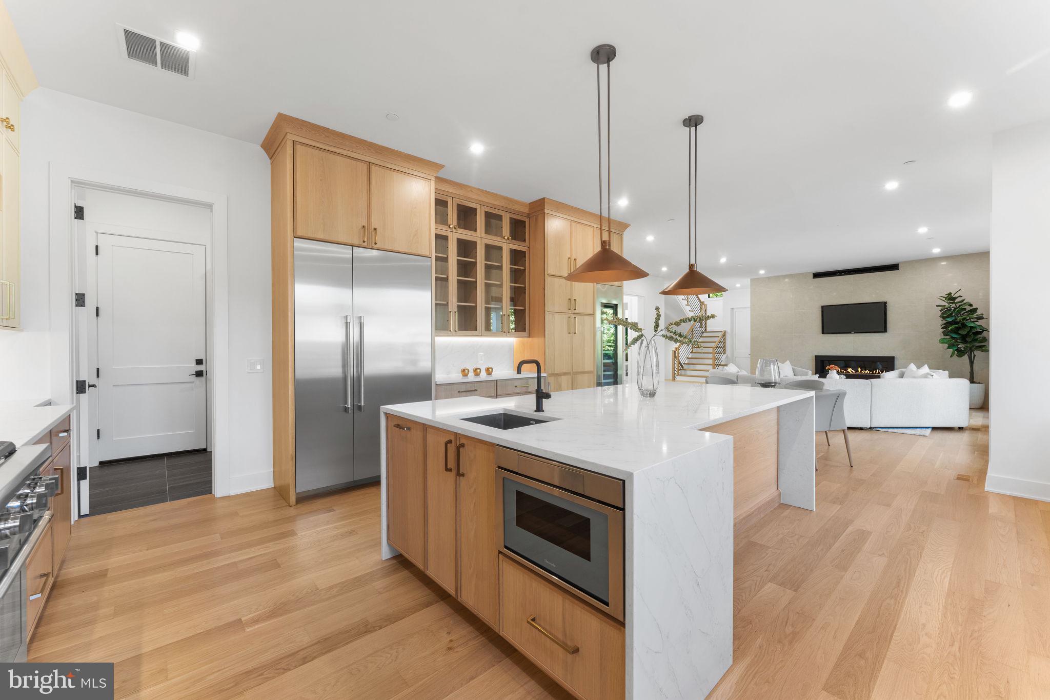 WOODHAVEN - Residential