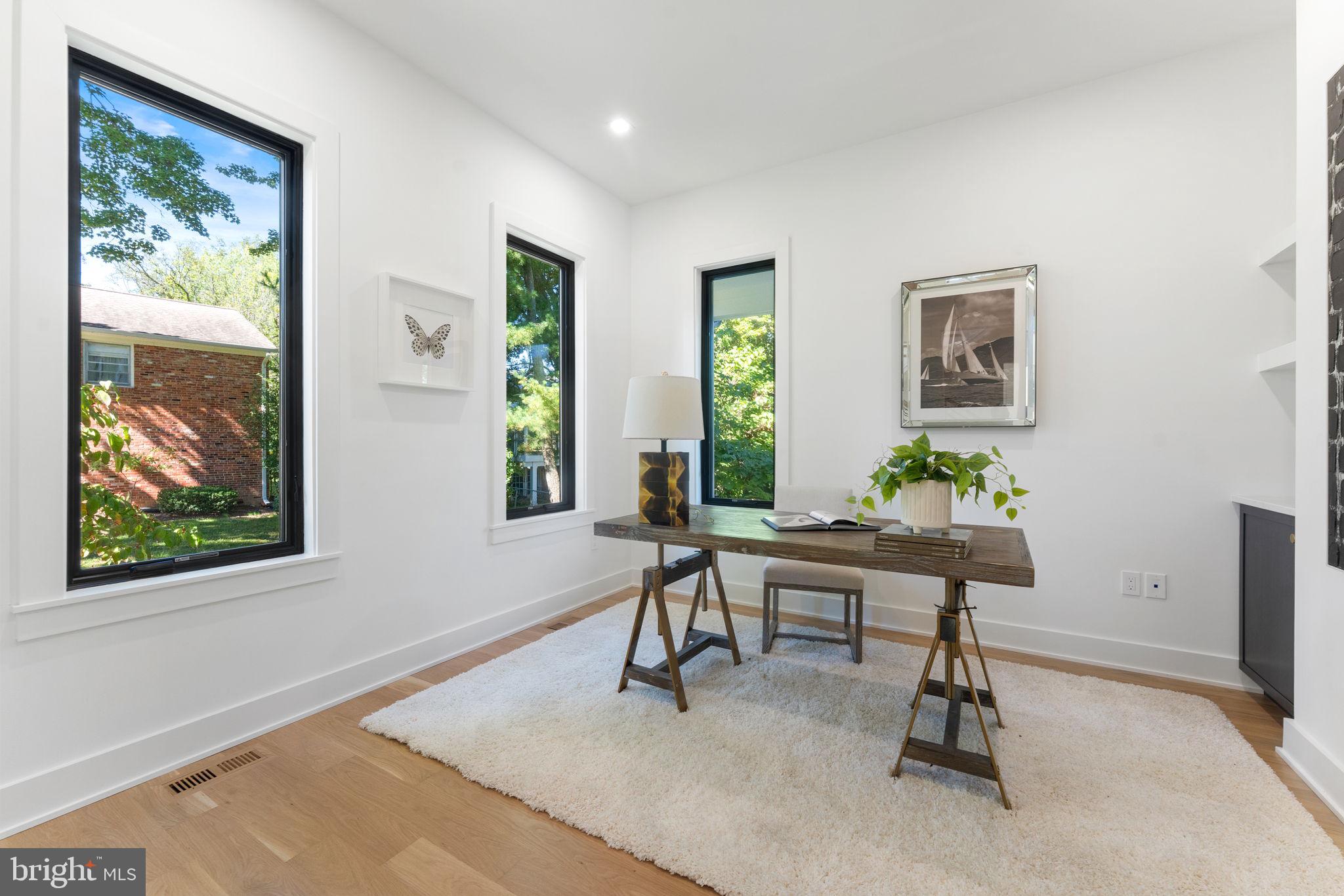 WOODHAVEN - Residential