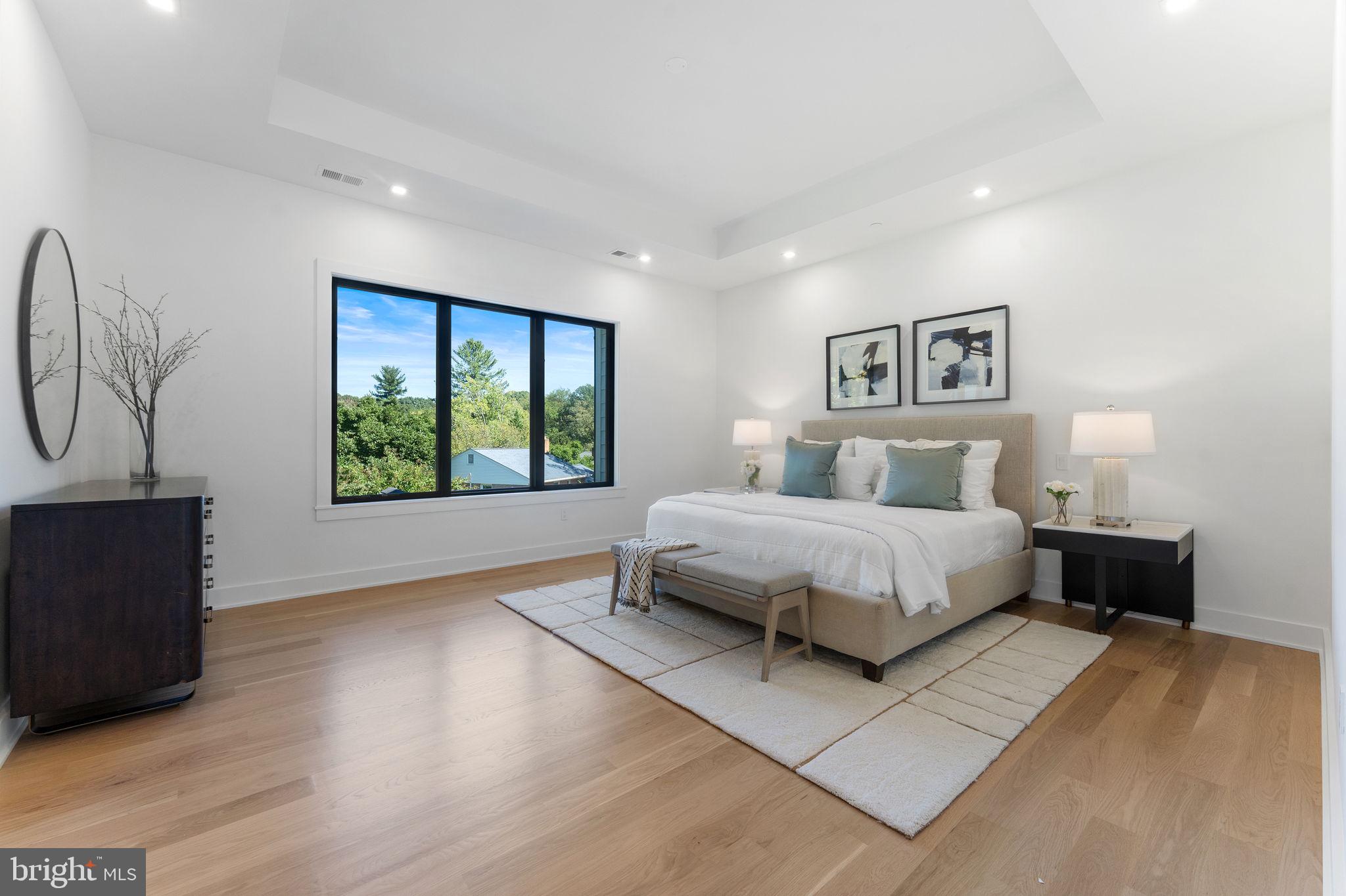 WOODHAVEN - Residential