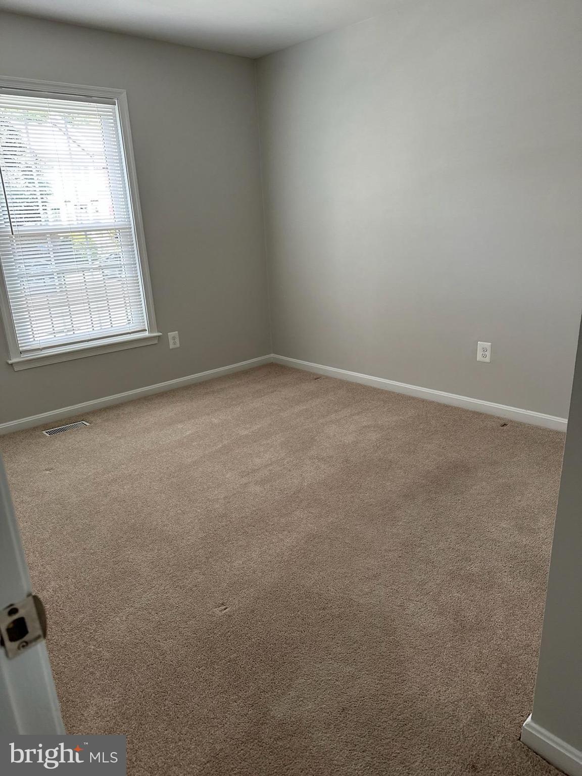 MOUNT VERNON SQUARE - Residential Lease