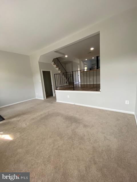 MOUNT VERNON SQUARE - Residential Lease