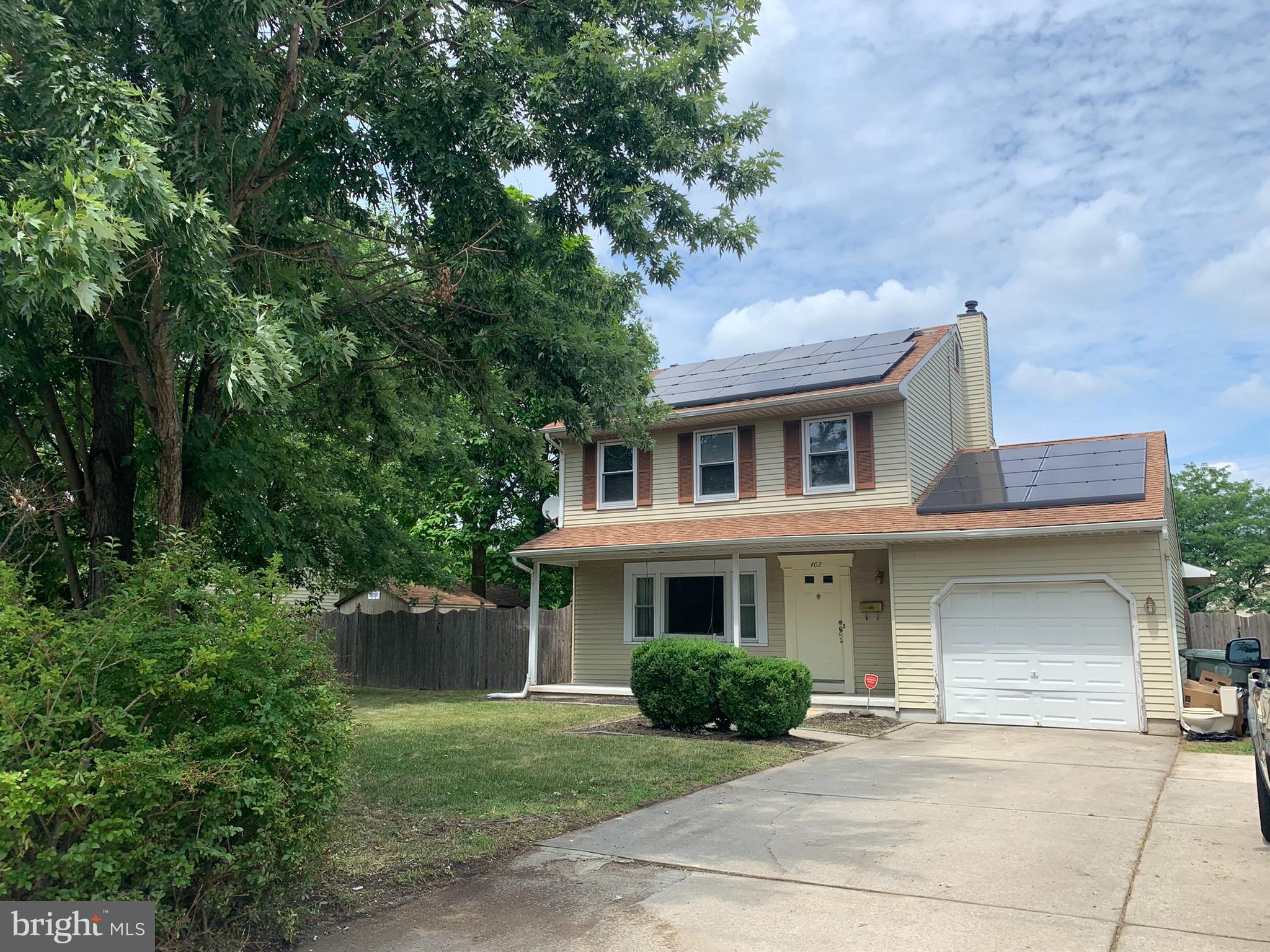 402 CARPENTER STREET