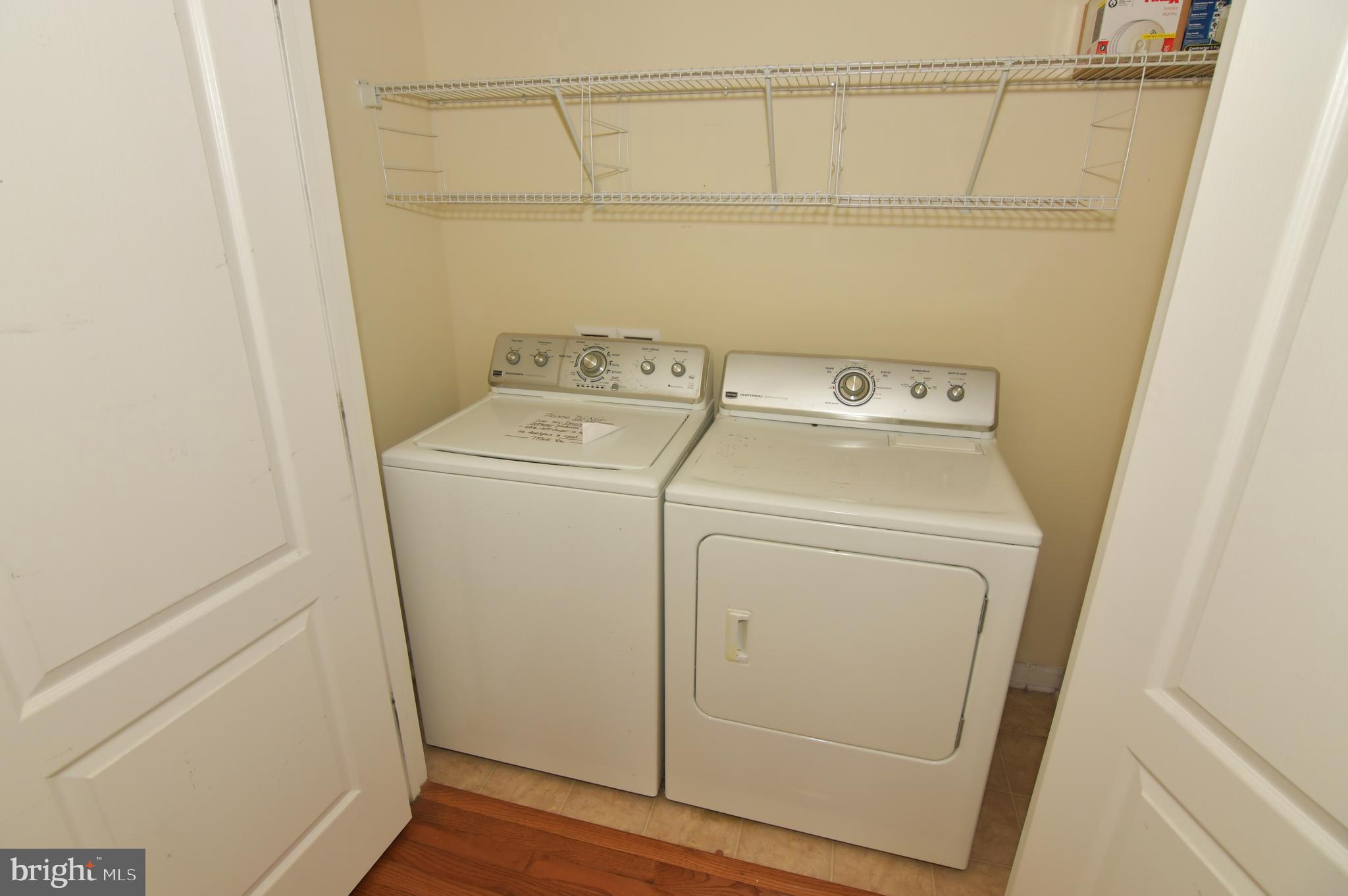 WAKELAND MANOR - Residential