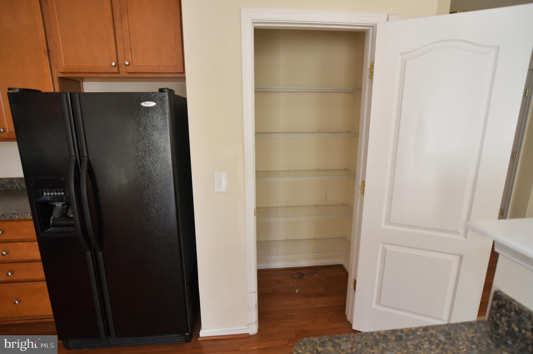 WAKELAND MANOR - Residential