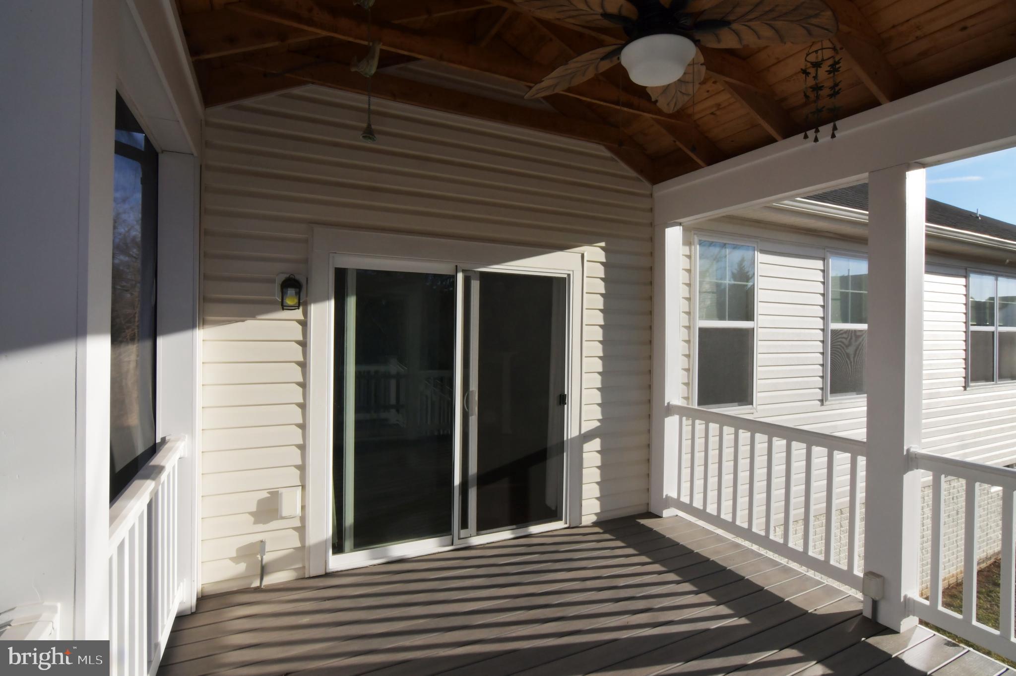 WAKELAND MANOR - Residential