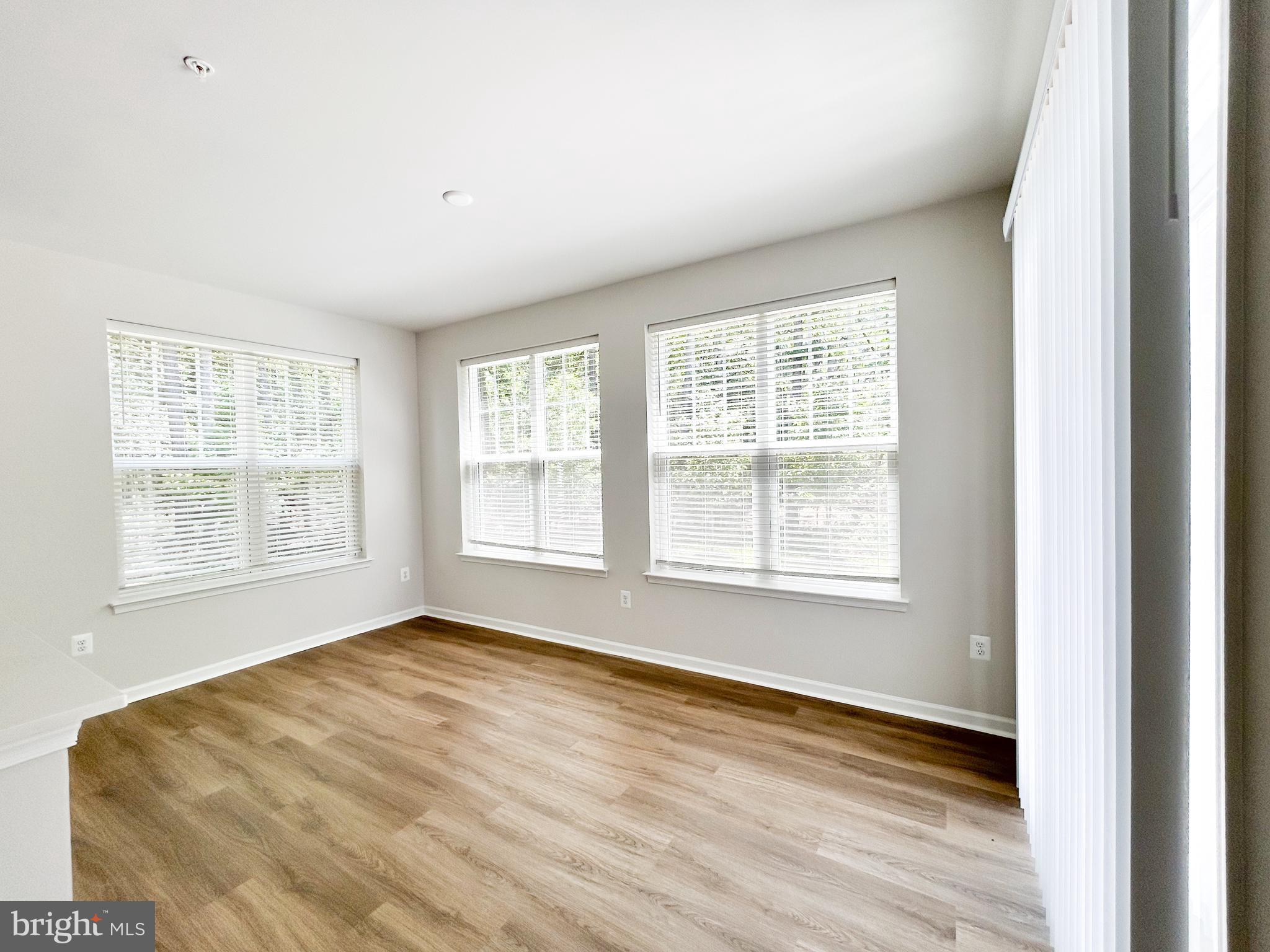 SWAN POINT - Residential