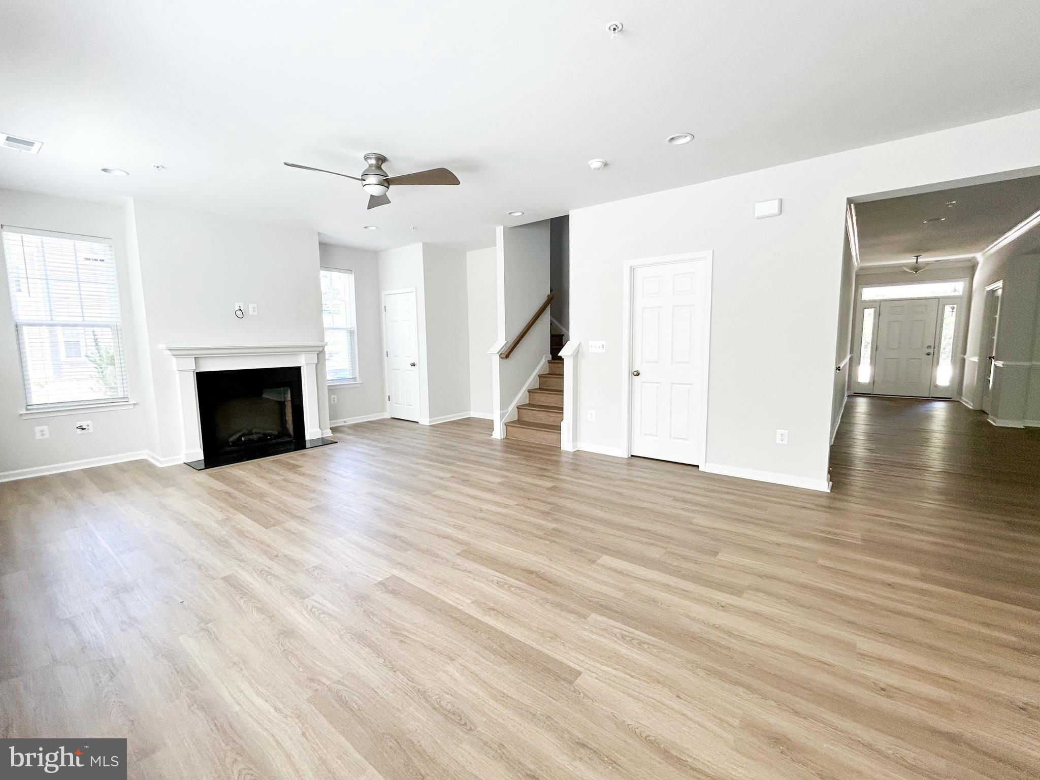 SWAN POINT - Residential