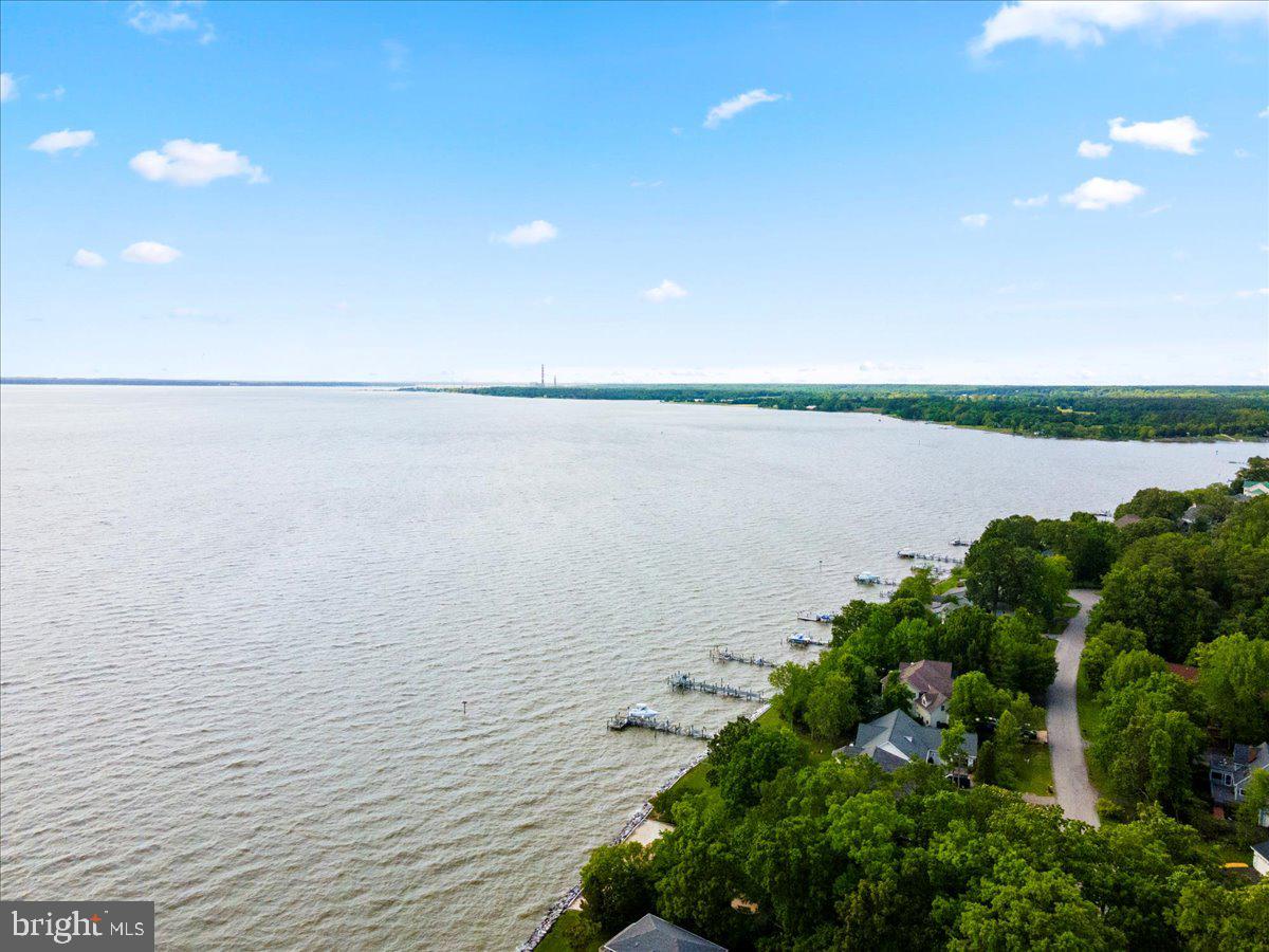SWAN POINT - Residential
