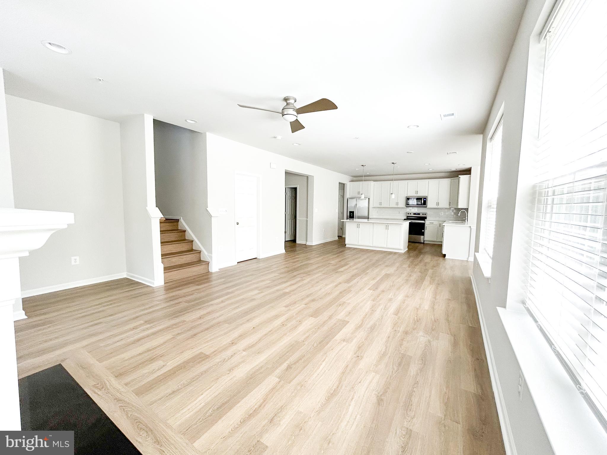 SWAN POINT - Residential