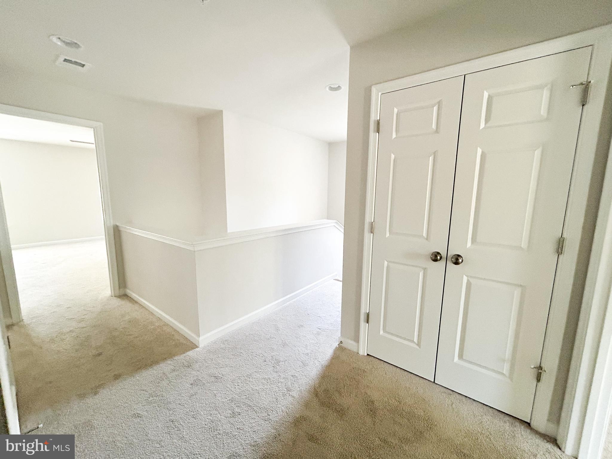 SWAN POINT - Residential