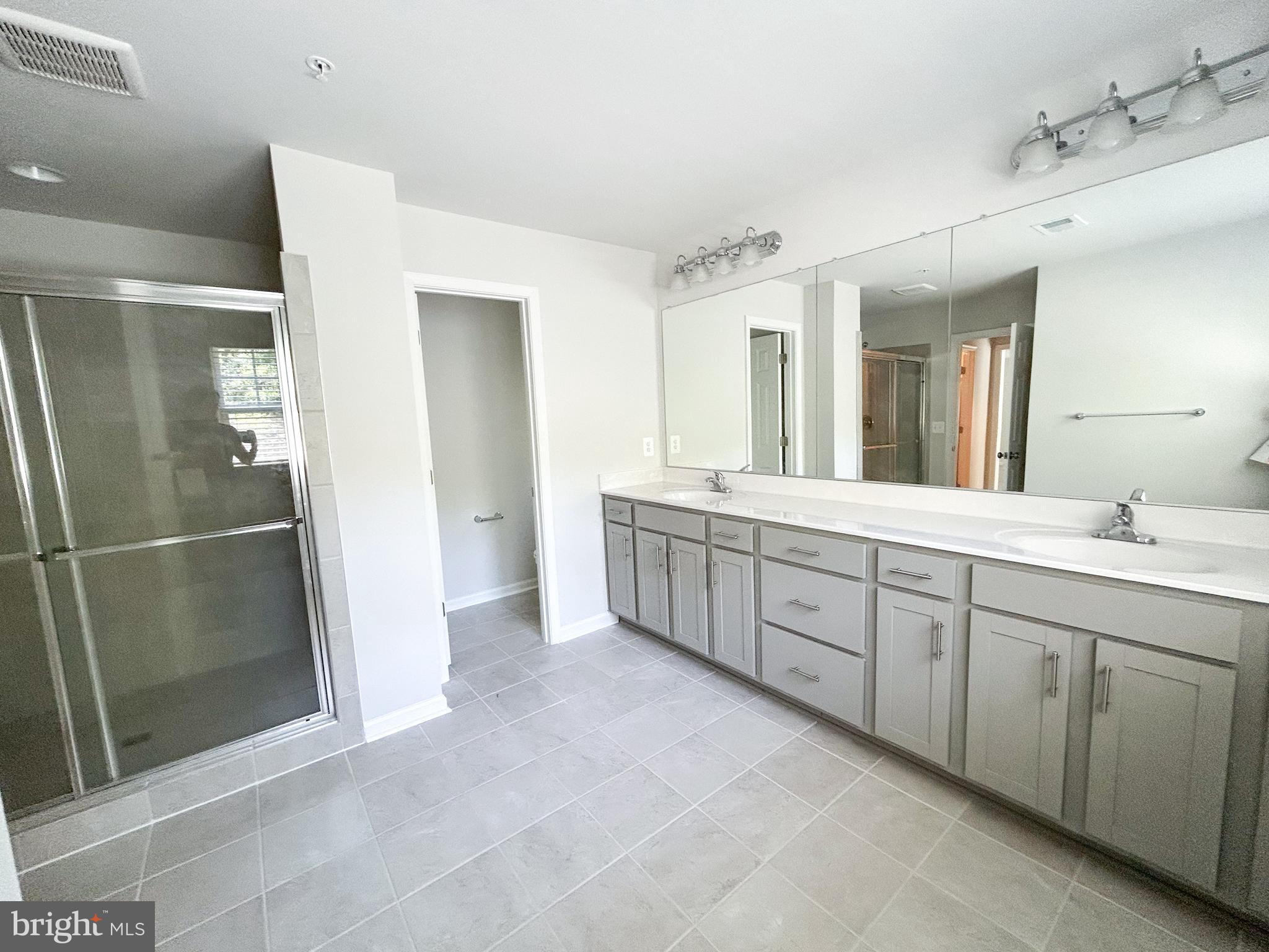 SWAN POINT - Residential