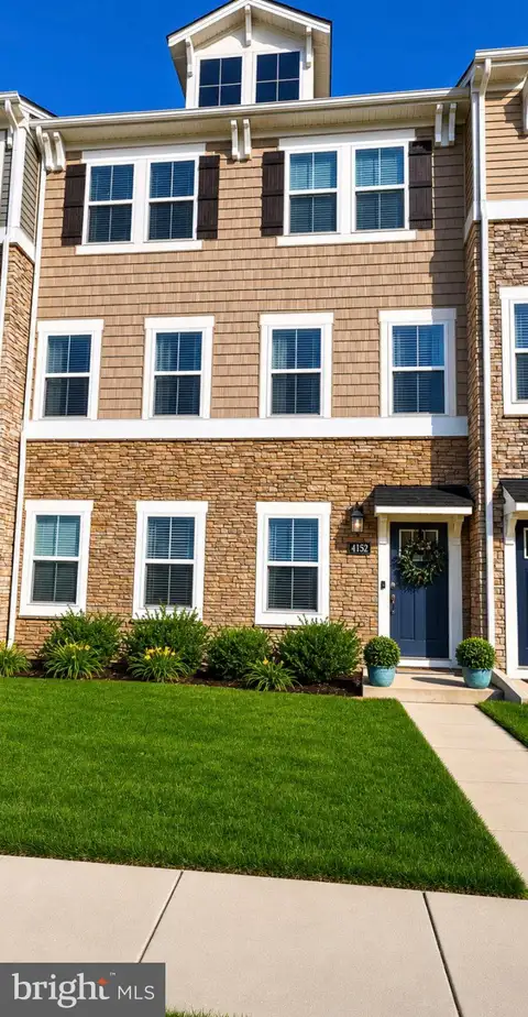 MLS: MDCH2055786