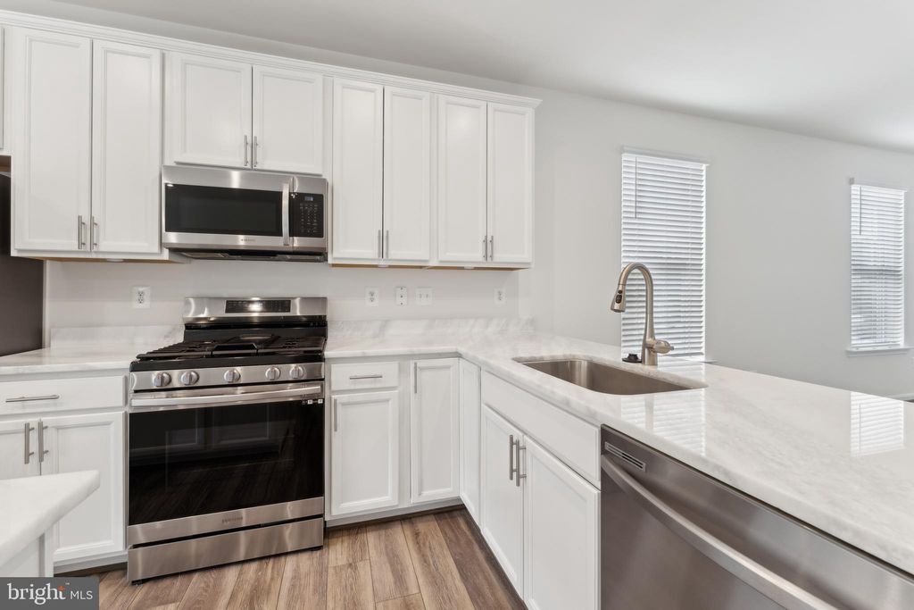 Photo of 225 Jenkins Way, GLEN BURNIE, MD 21061 (MLS # MDAA2135600)