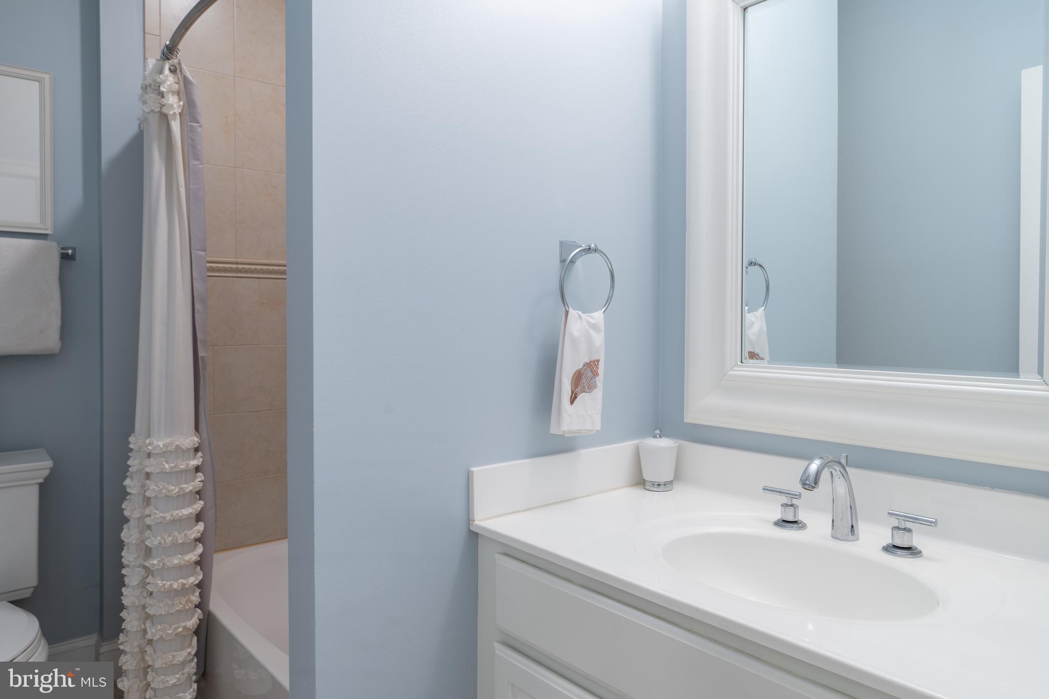 WINDSONG - Residential