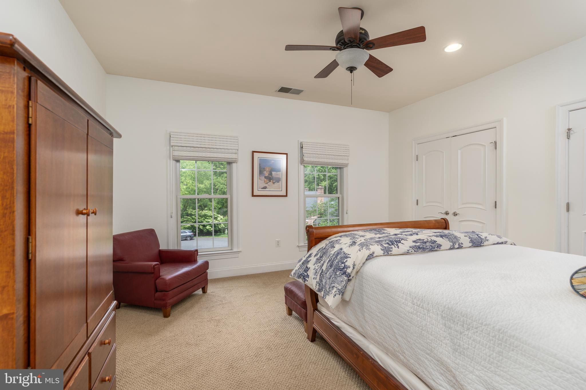 WINDSONG - Residential