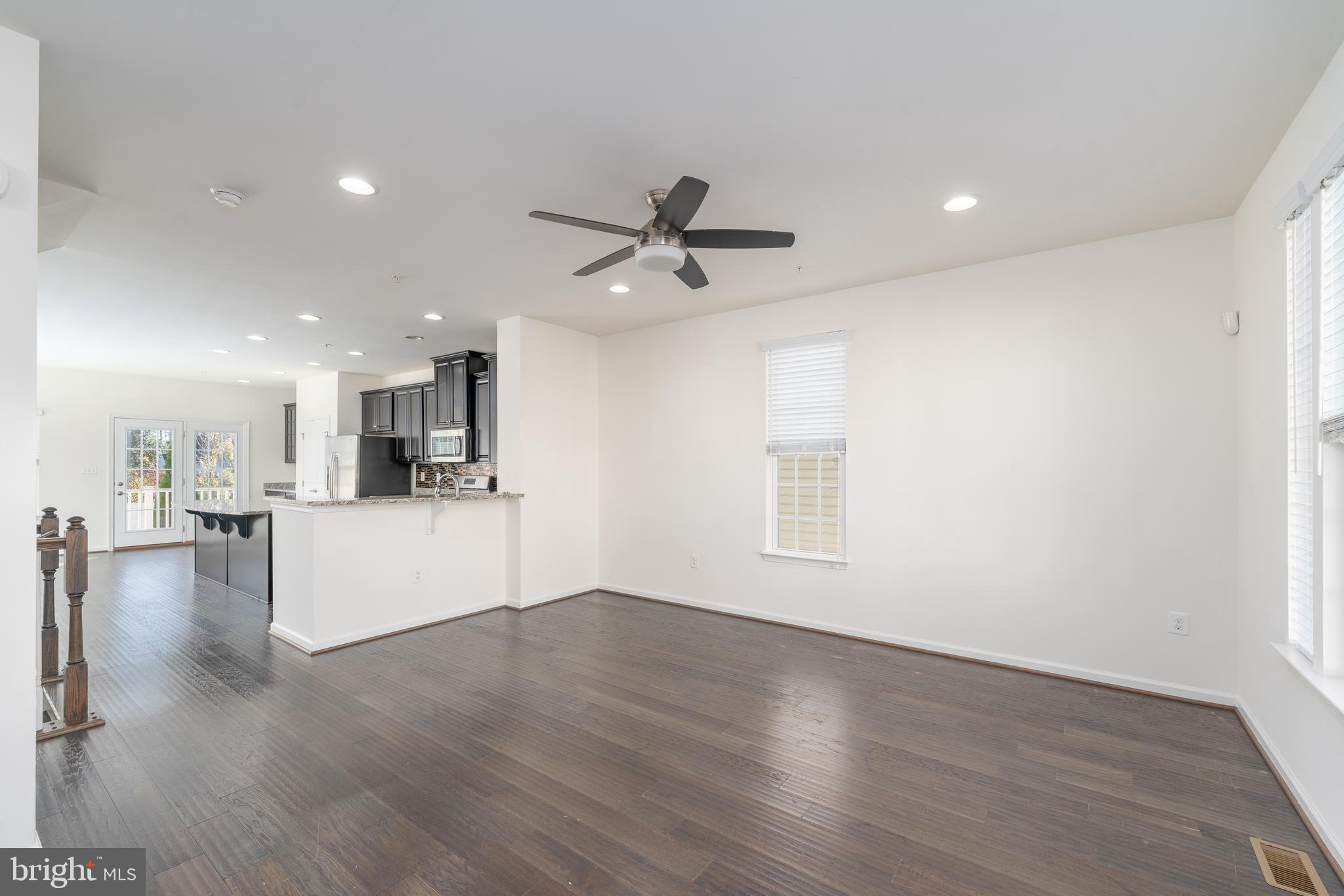 ELLICOTT CROSSING - Residential Lease