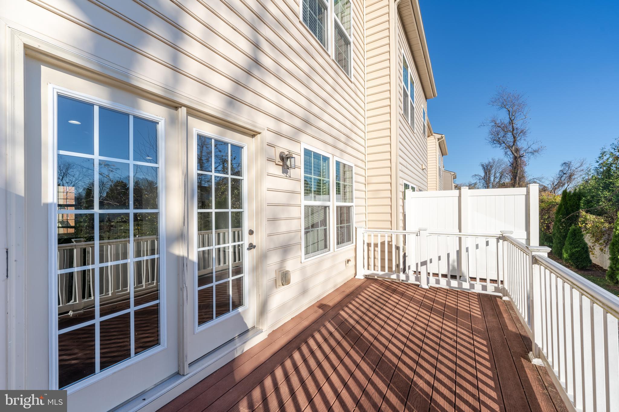 ELLICOTT CROSSING - Residential Lease