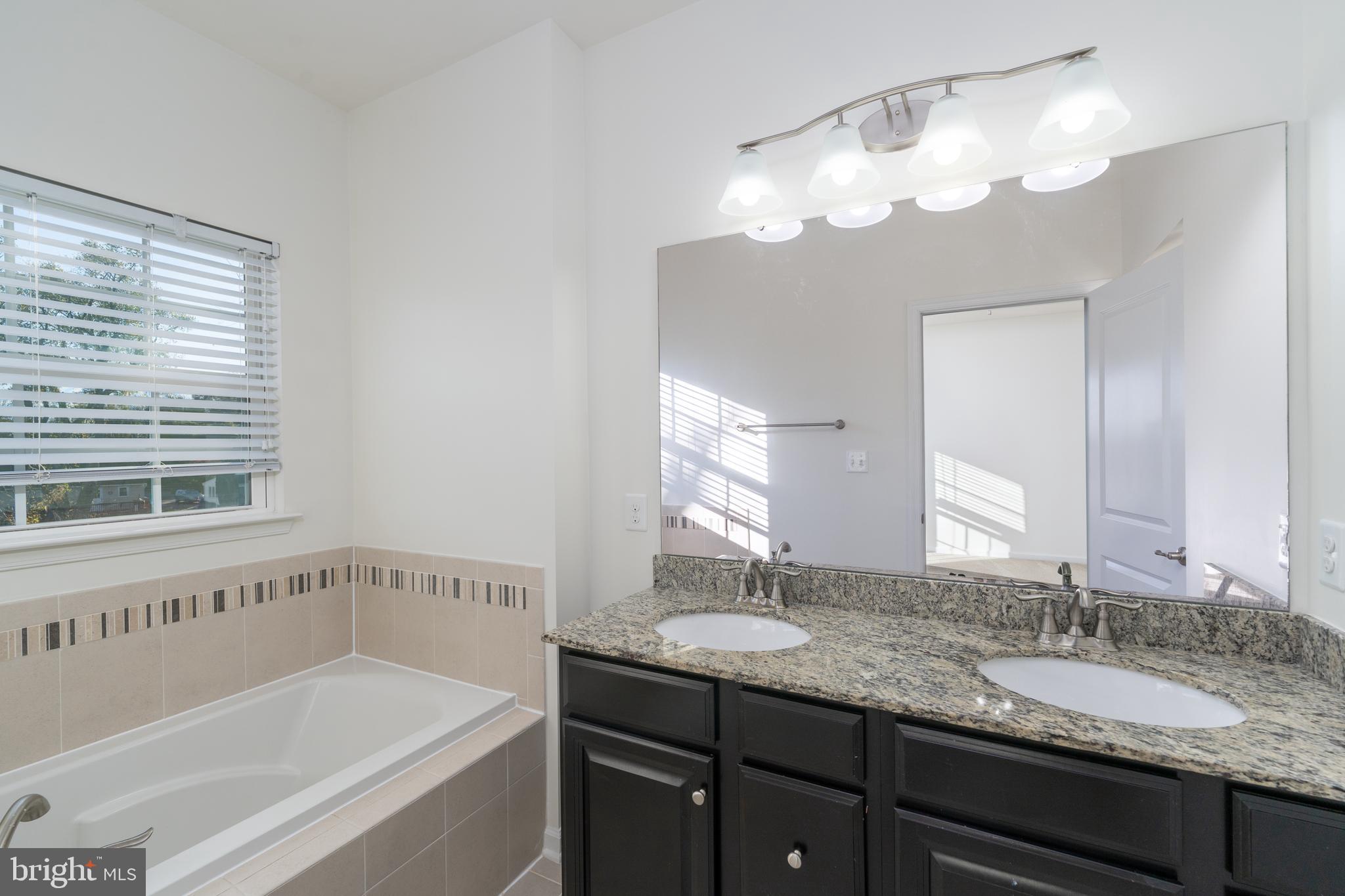 ELLICOTT CROSSING - Residential Lease