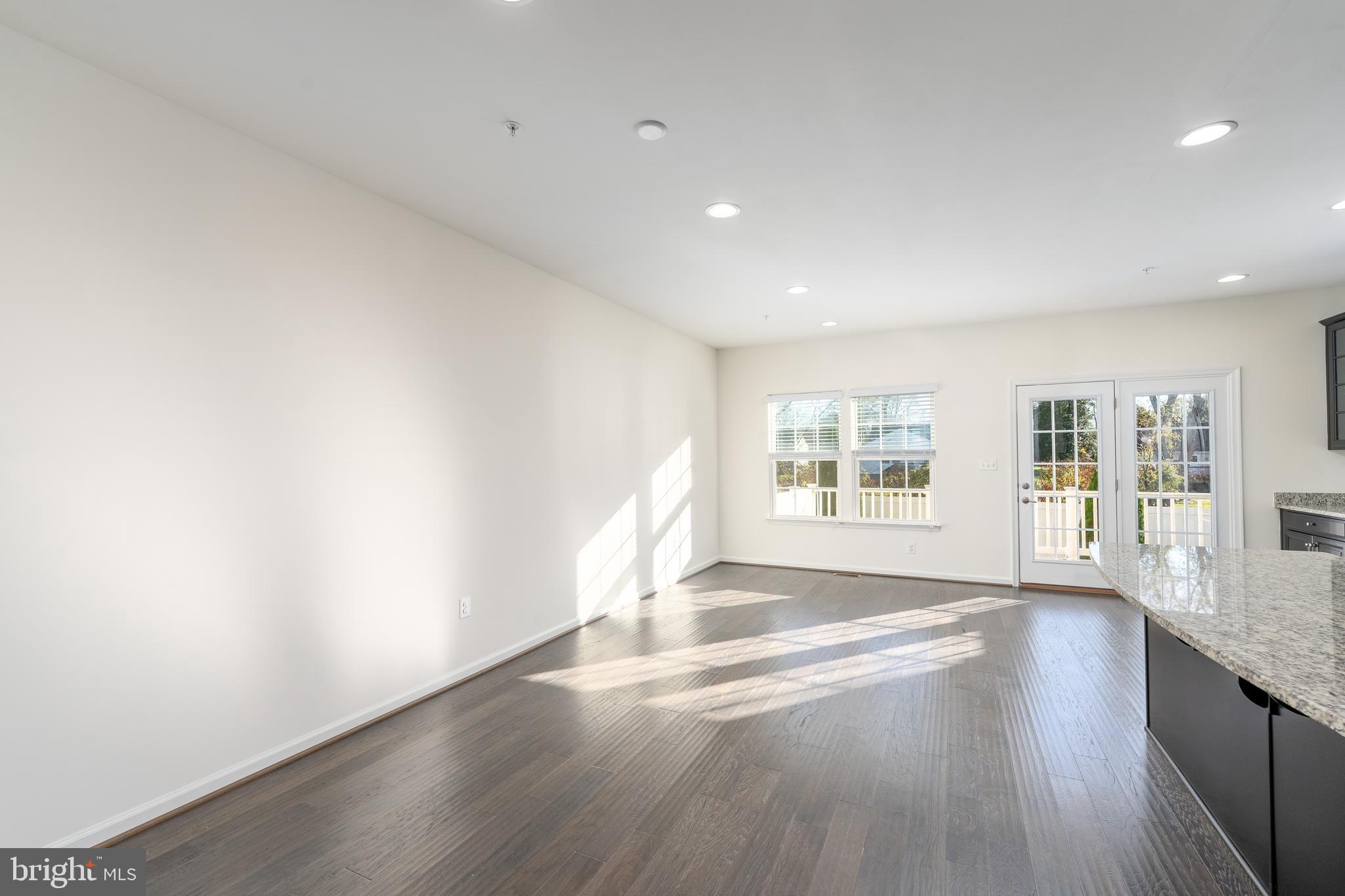 ELLICOTT CROSSING - Residential Lease