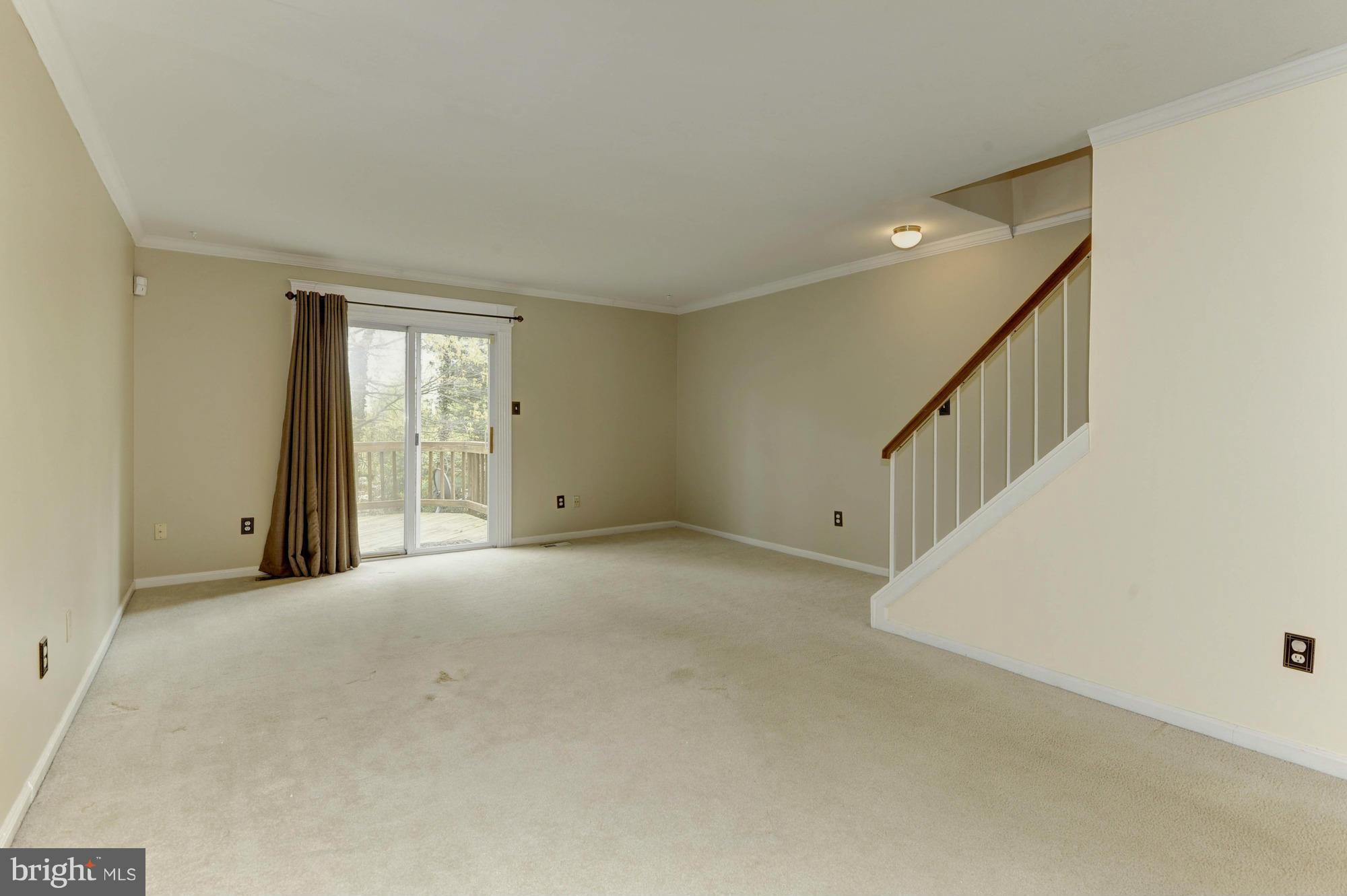 SPRINGFIELD OAKS - Residential