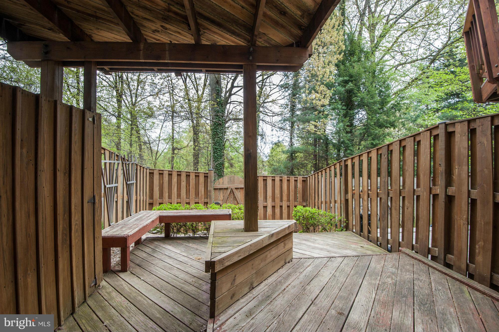 SPRINGFIELD OAKS - Residential