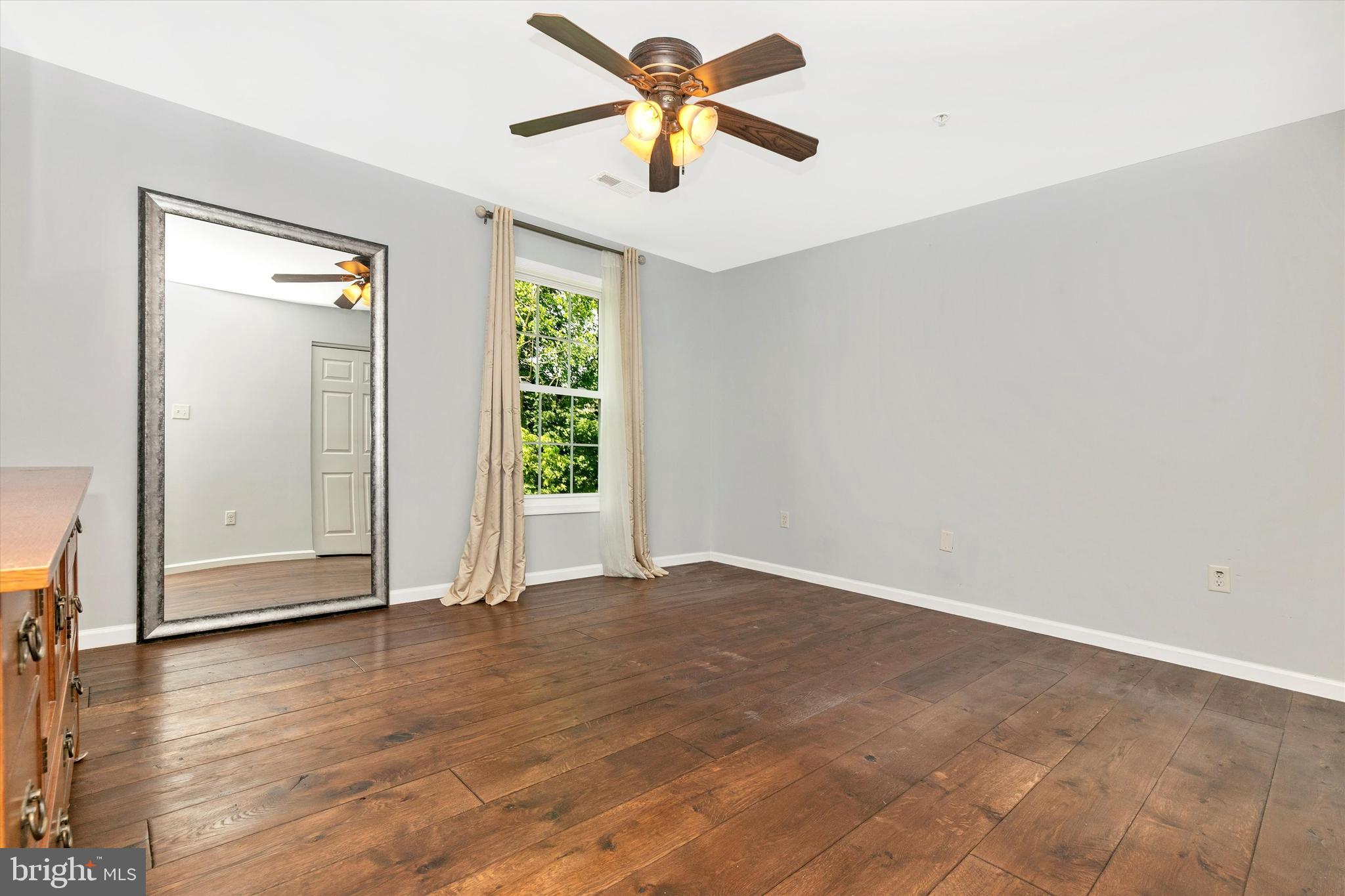 BRUNSWICK - Residential