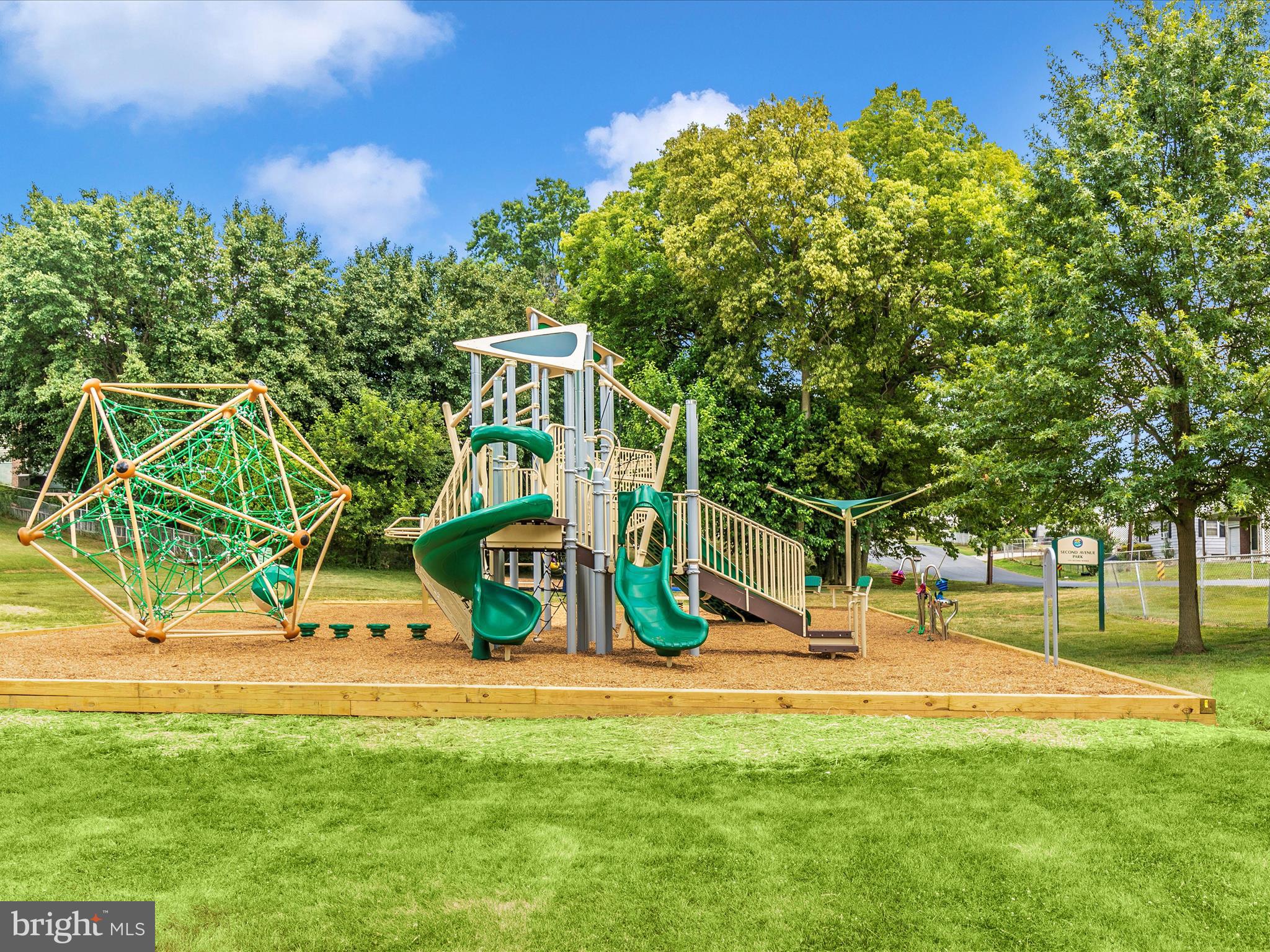 BRUNSWICK - Residential