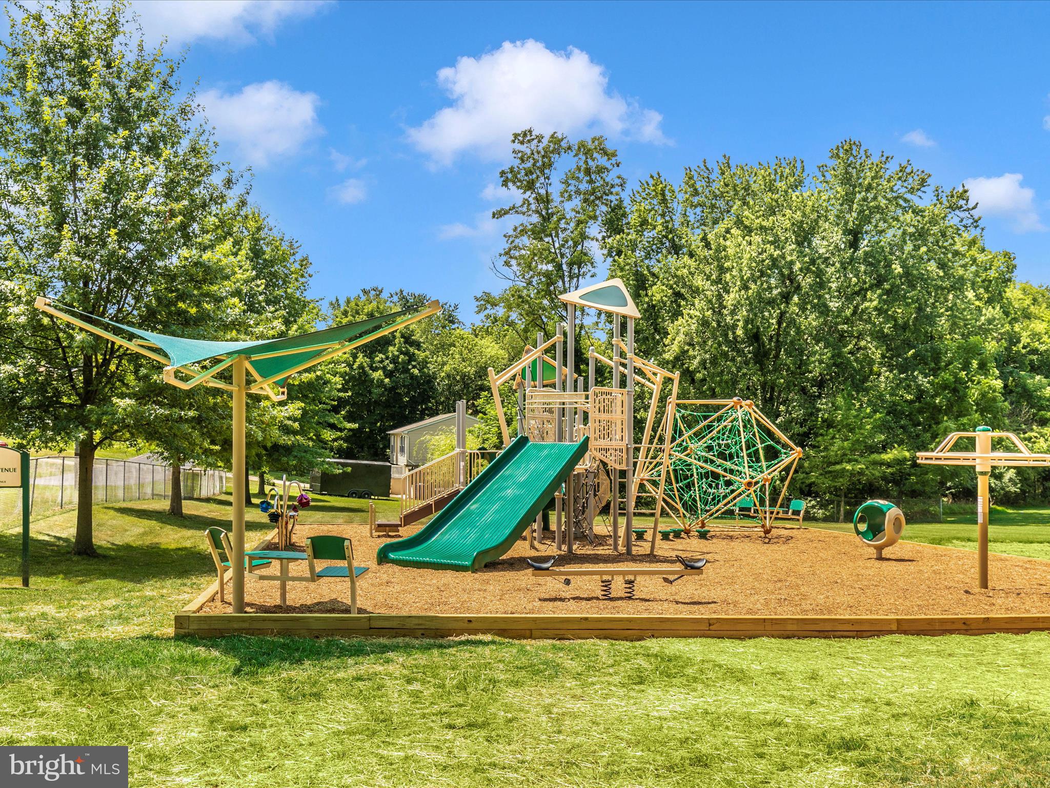 BRUNSWICK - Residential