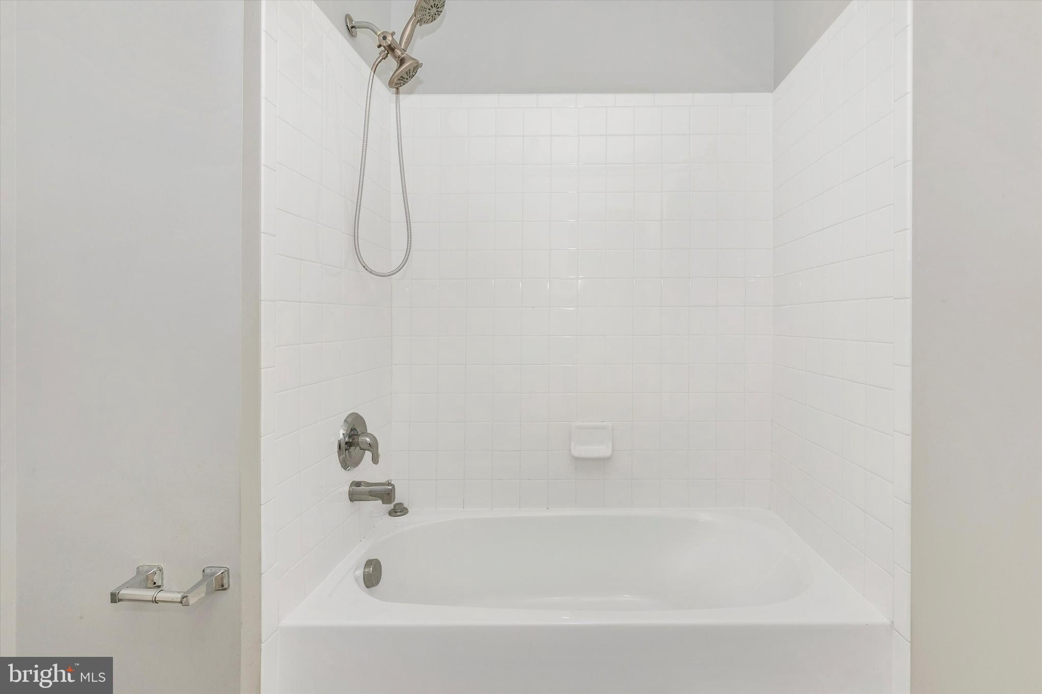 BRUNSWICK - Residential