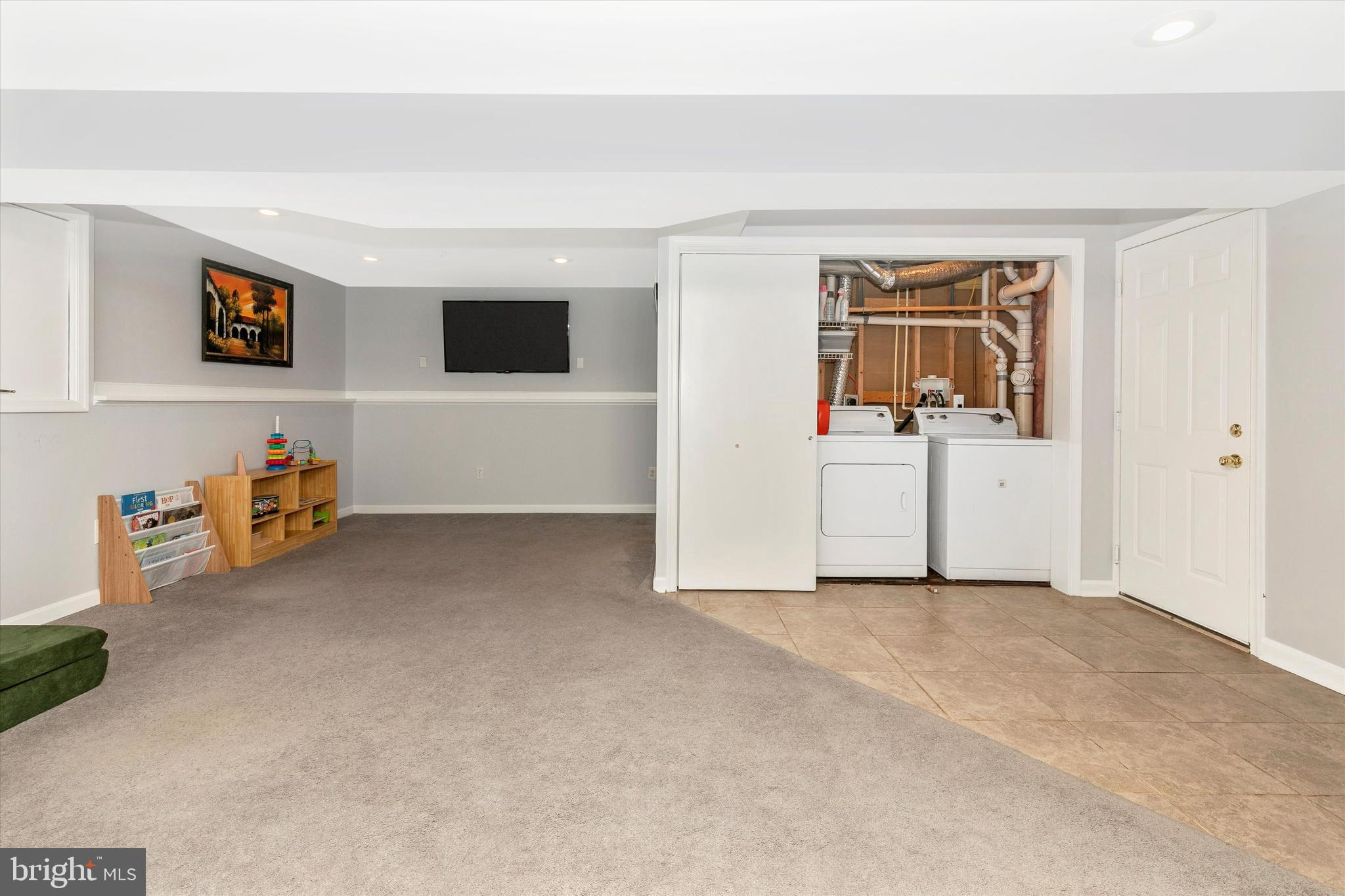 BRUNSWICK - Residential