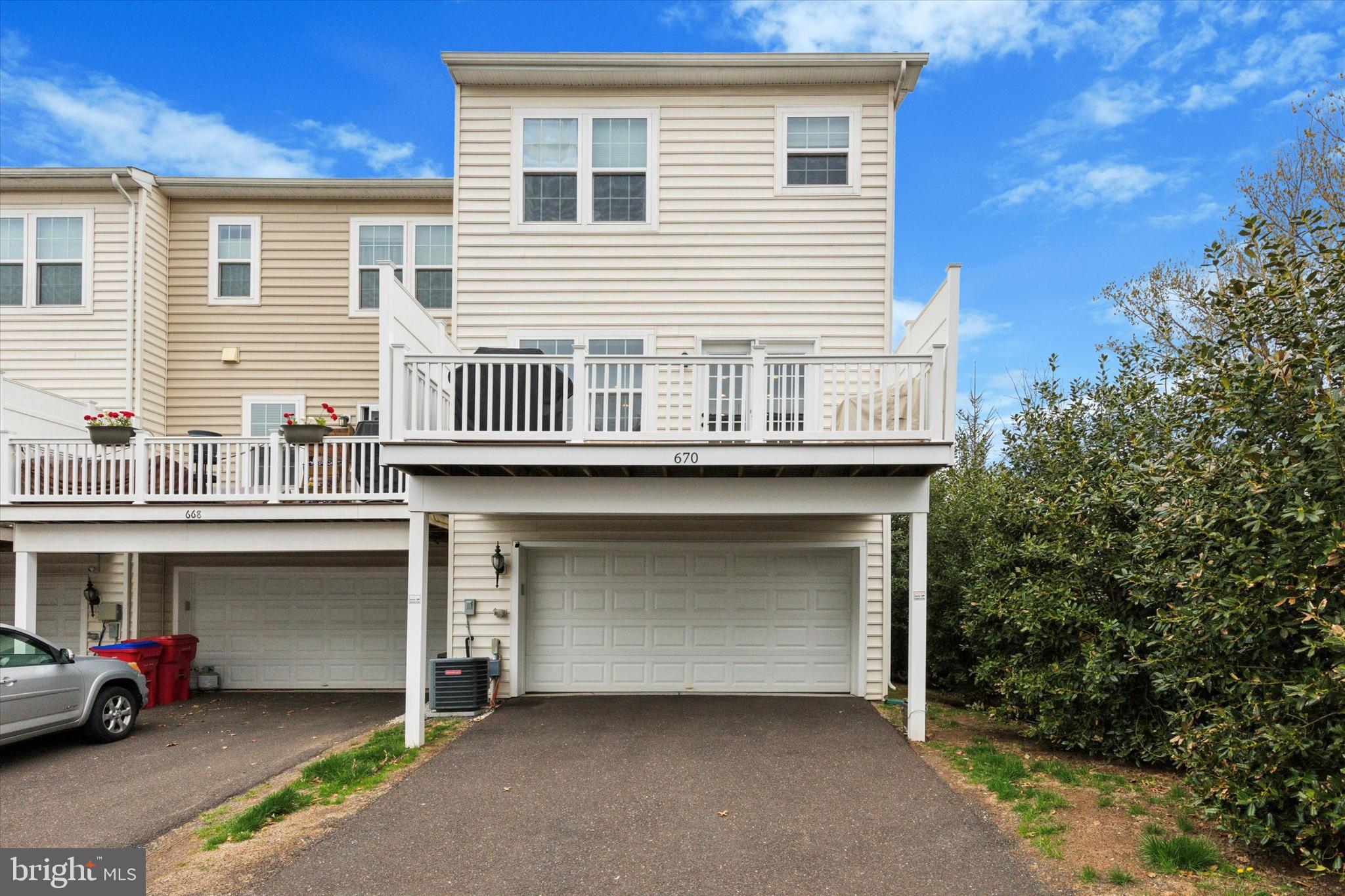 HIGHVIEW AT SOUDERTO - Residential