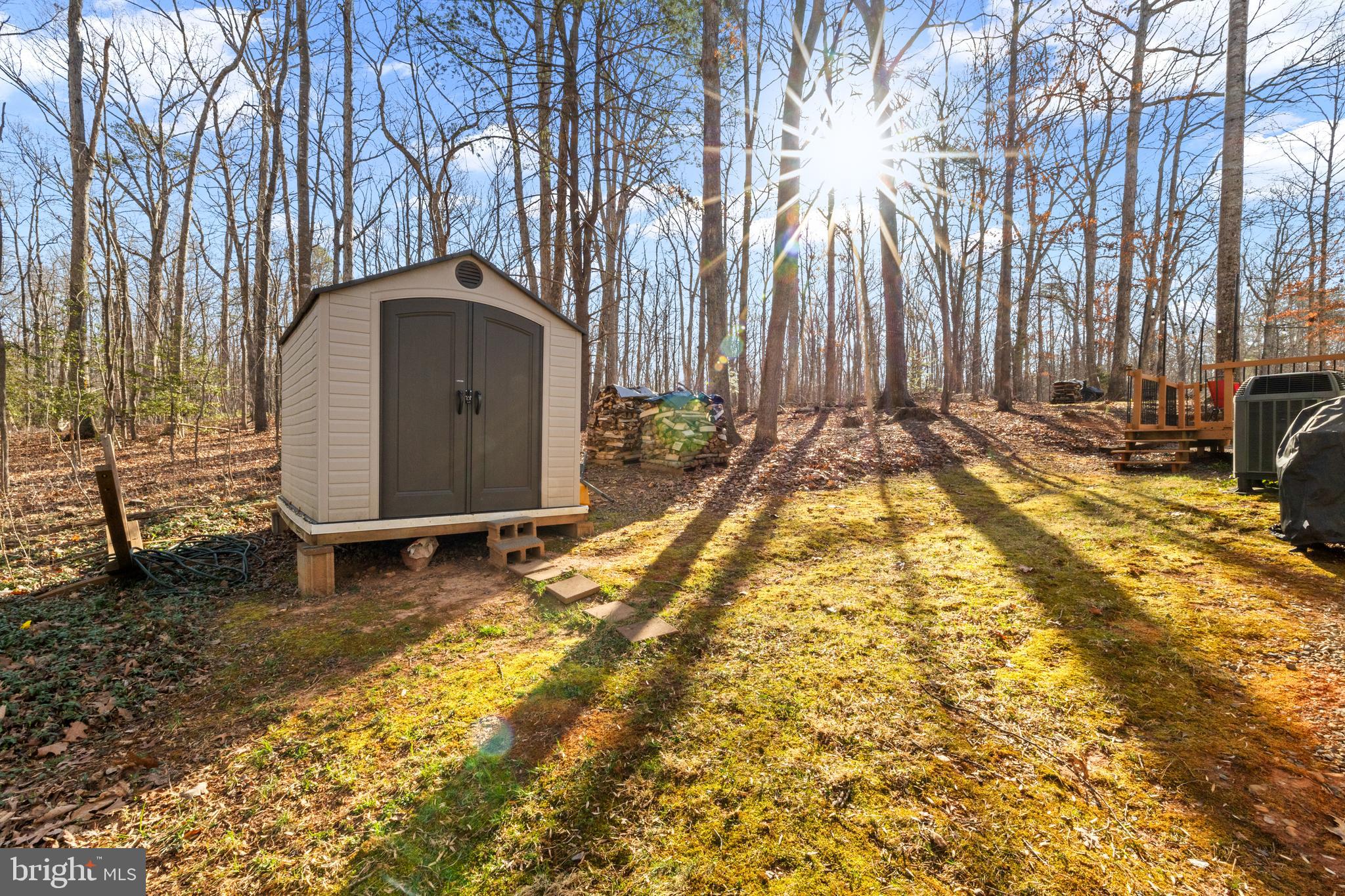 LAKE WILDERNESS - Residential