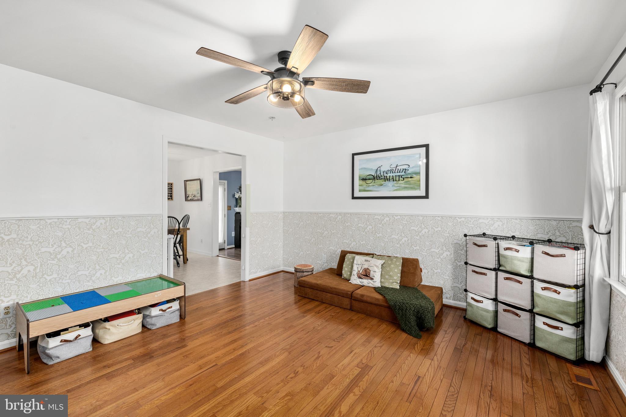 LAKE WILDERNESS - Residential