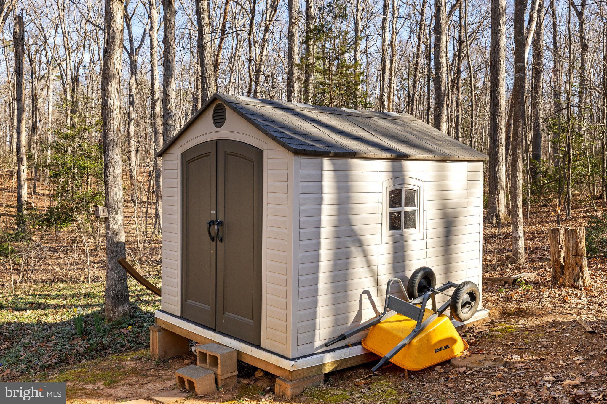 LAKE WILDERNESS - Residential