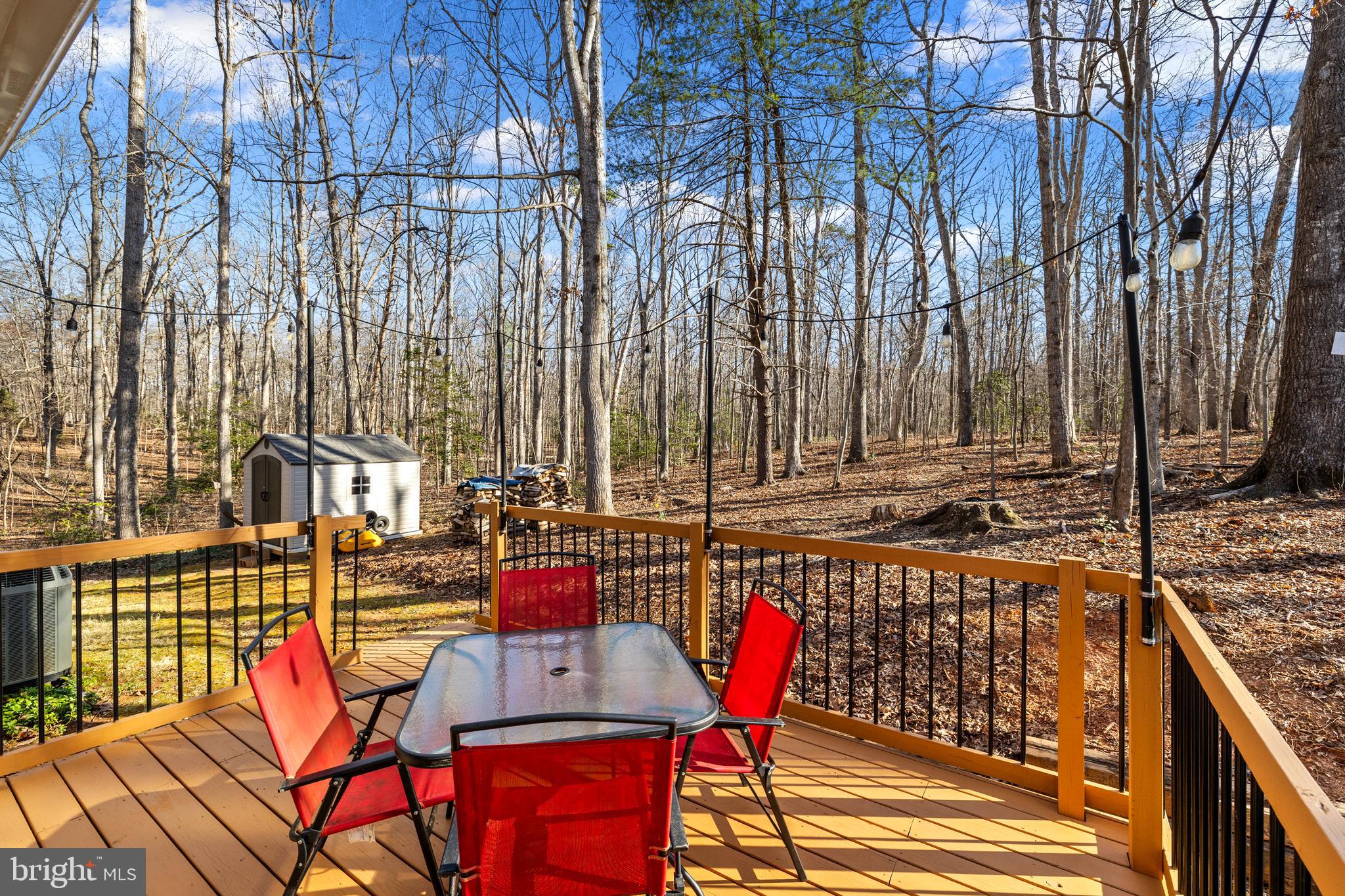 LAKE WILDERNESS - Residential