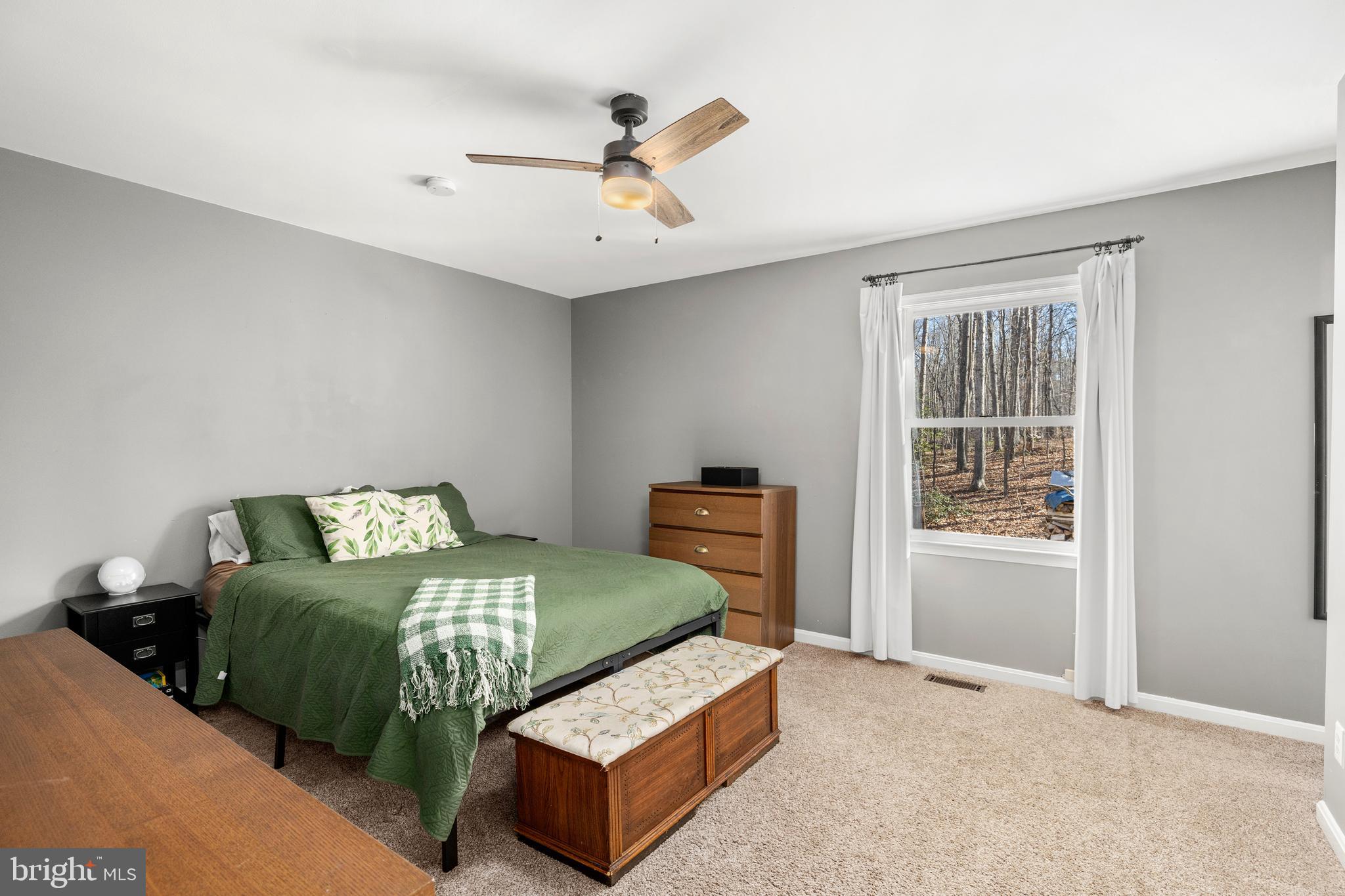 LAKE WILDERNESS - Residential