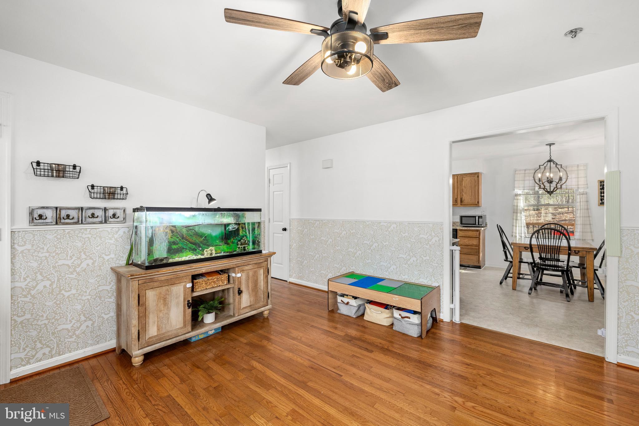 LAKE WILDERNESS - Residential