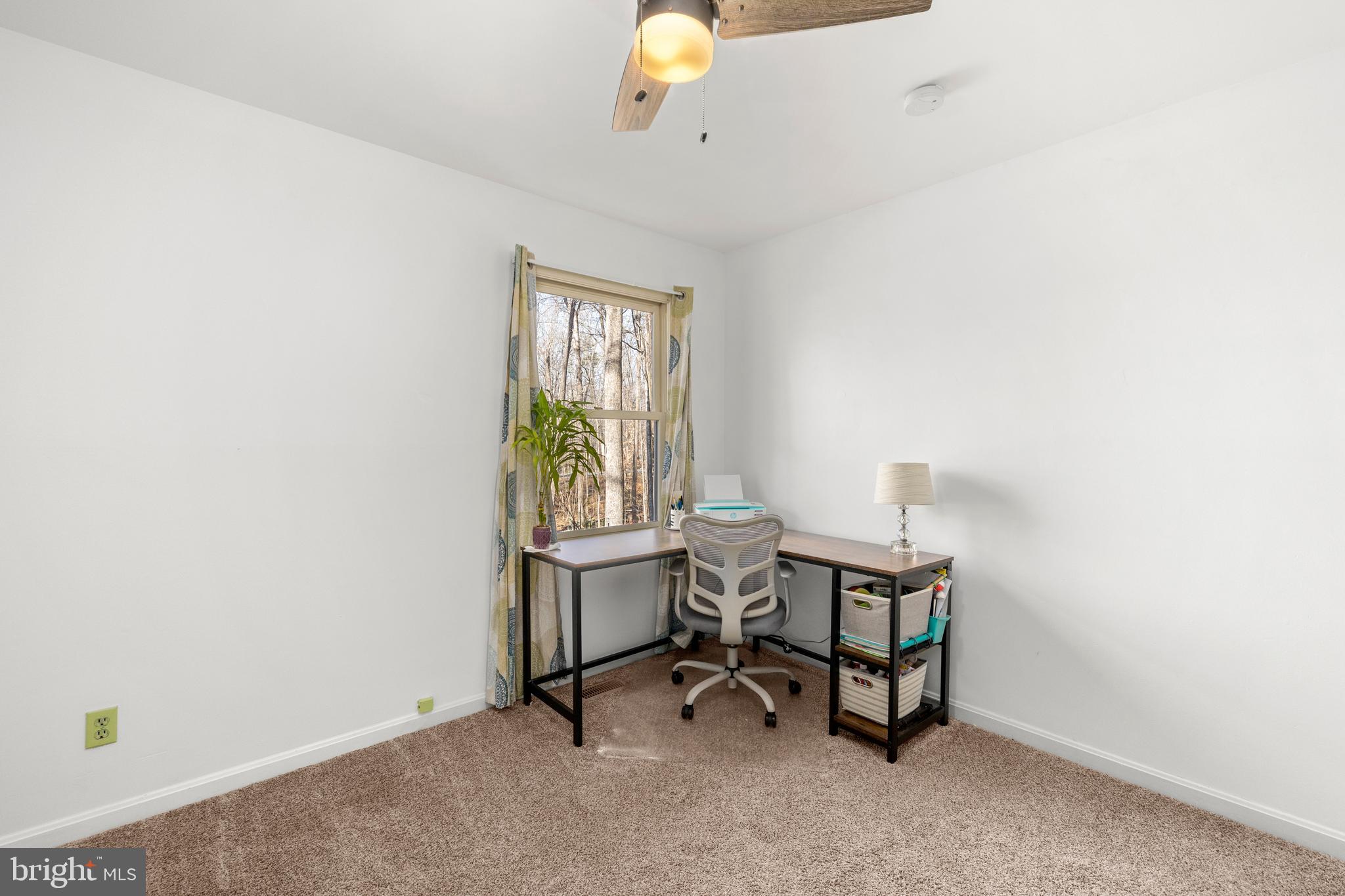 LAKE WILDERNESS - Residential