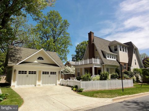 3613 DUPONT AVENUE KENSINGTON MD 20895