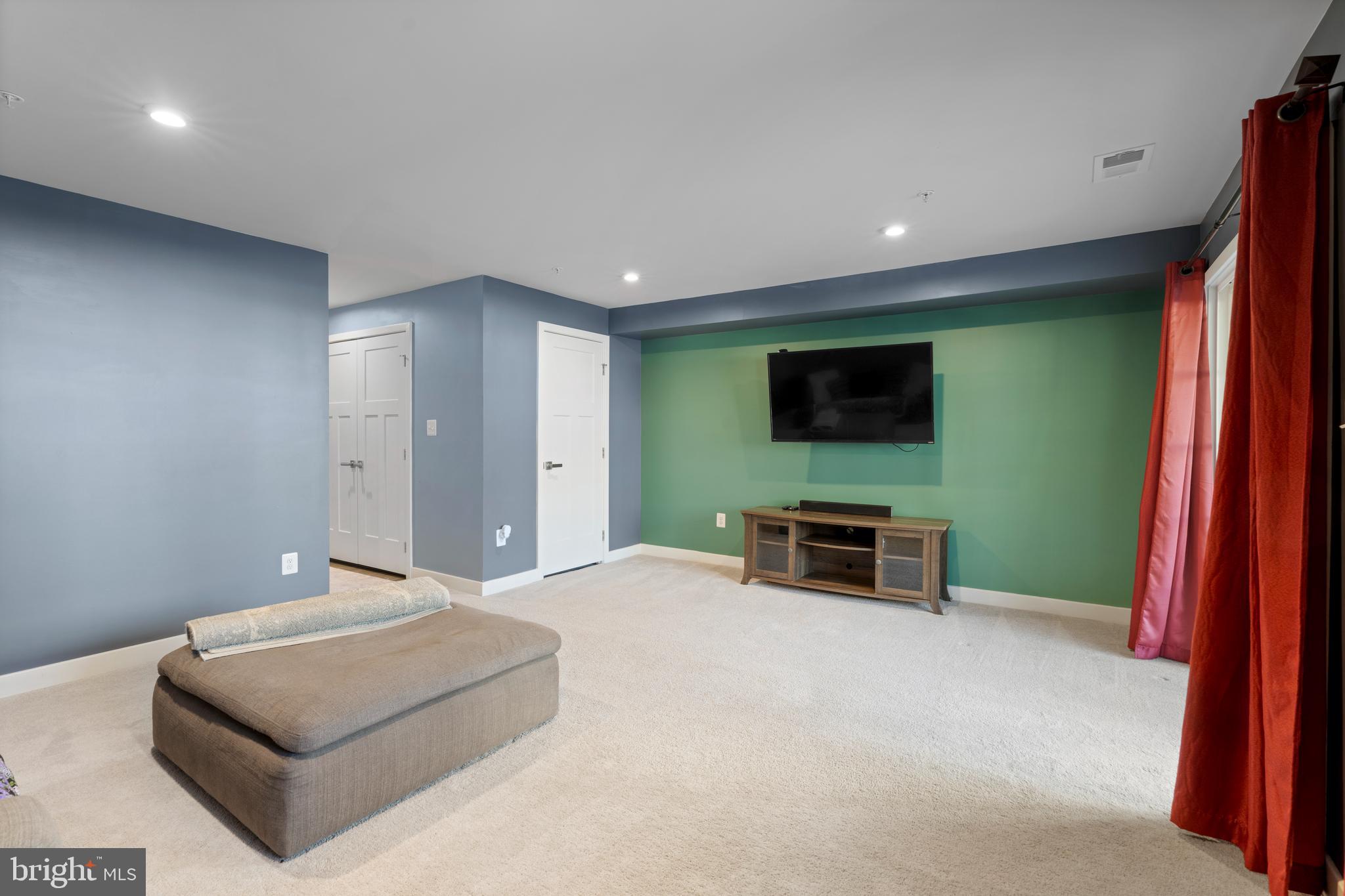 CEDAR HILL - Residential