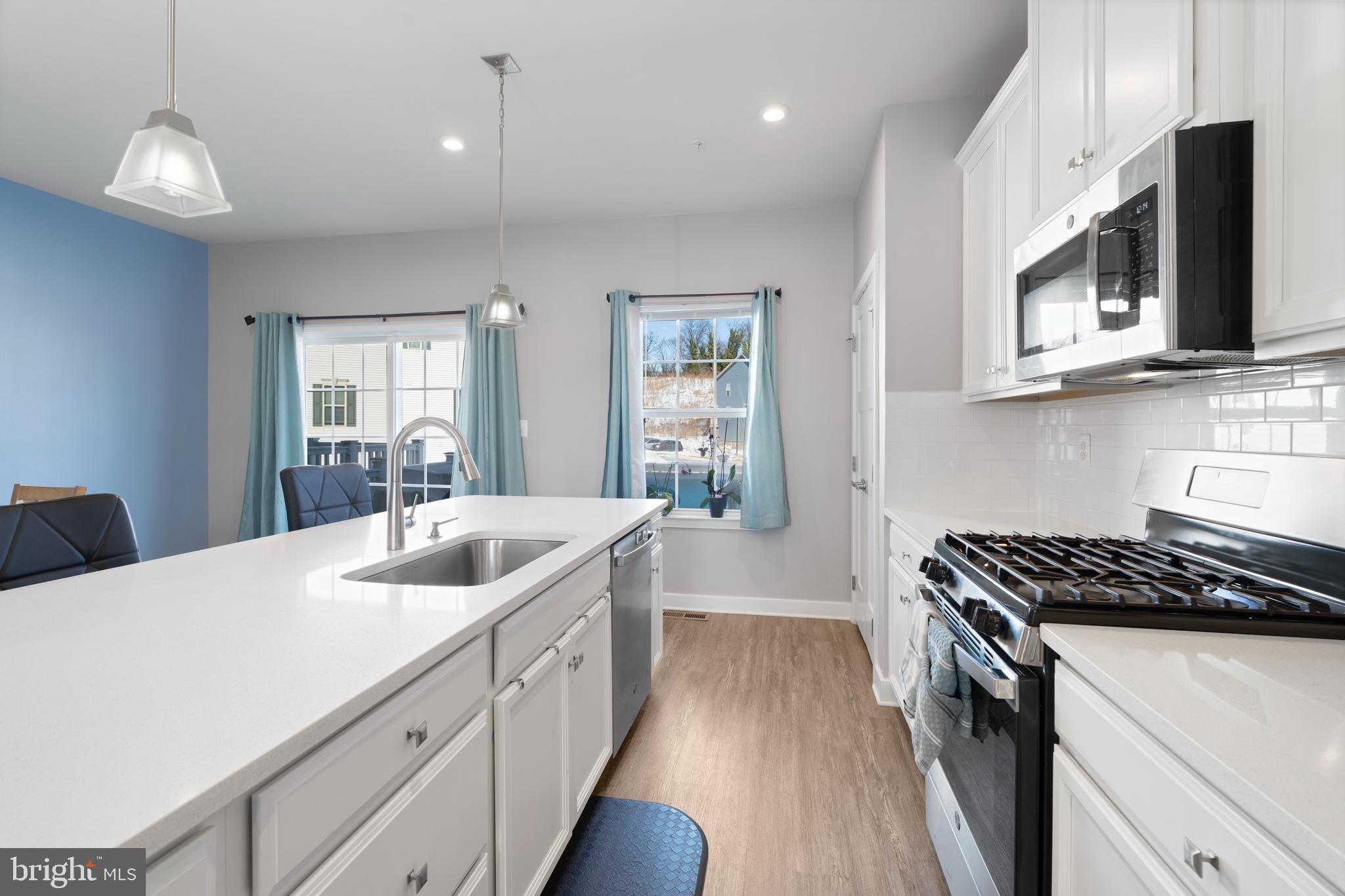 CEDAR HILL - Residential