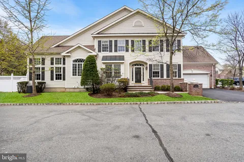 MLS: NJME2056422
