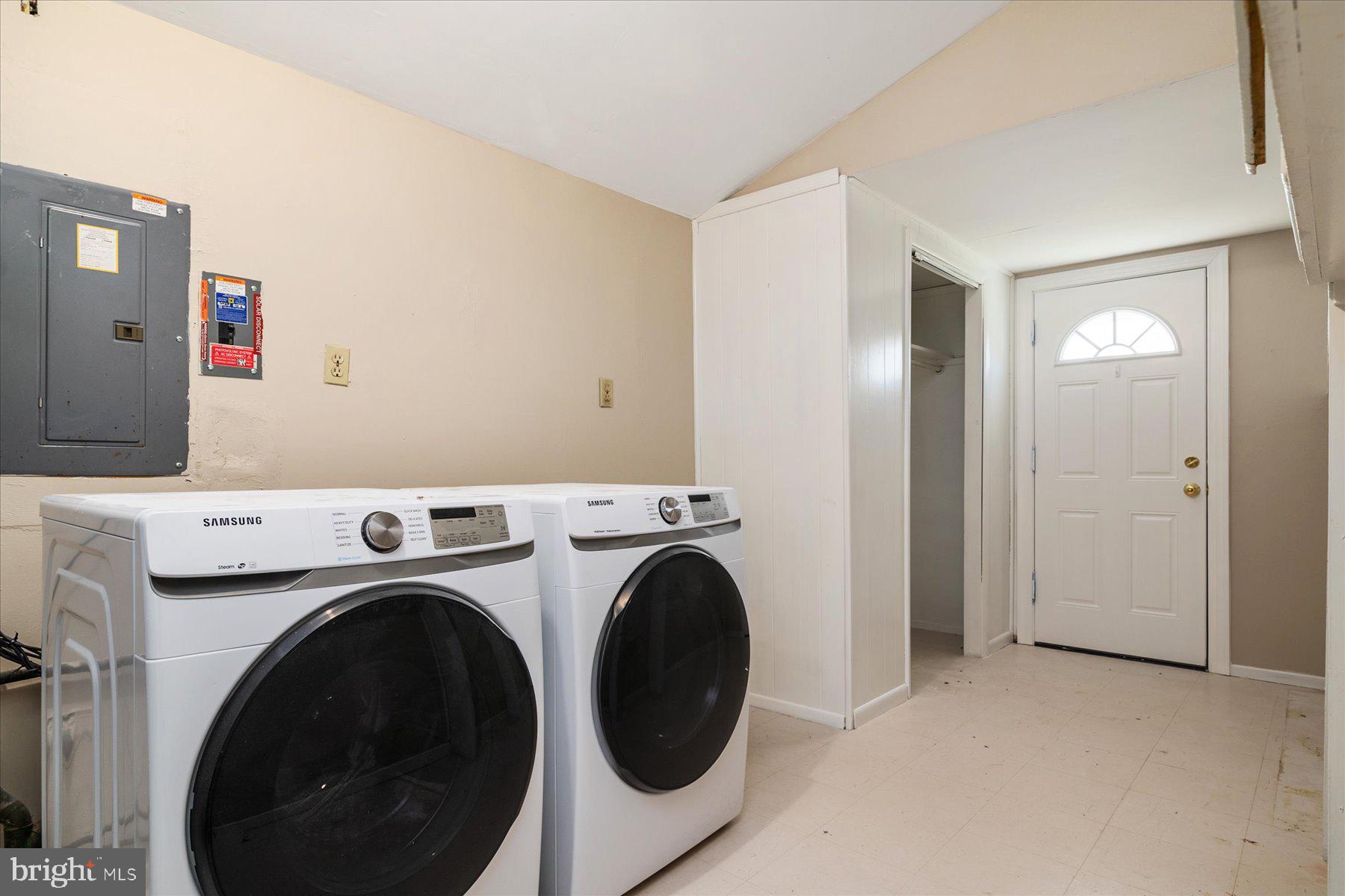 IDLEWILD AT BELAIR - Residential