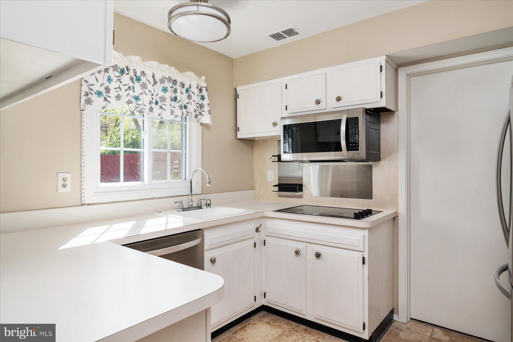 IDLEWILD AT BELAIR - Residential