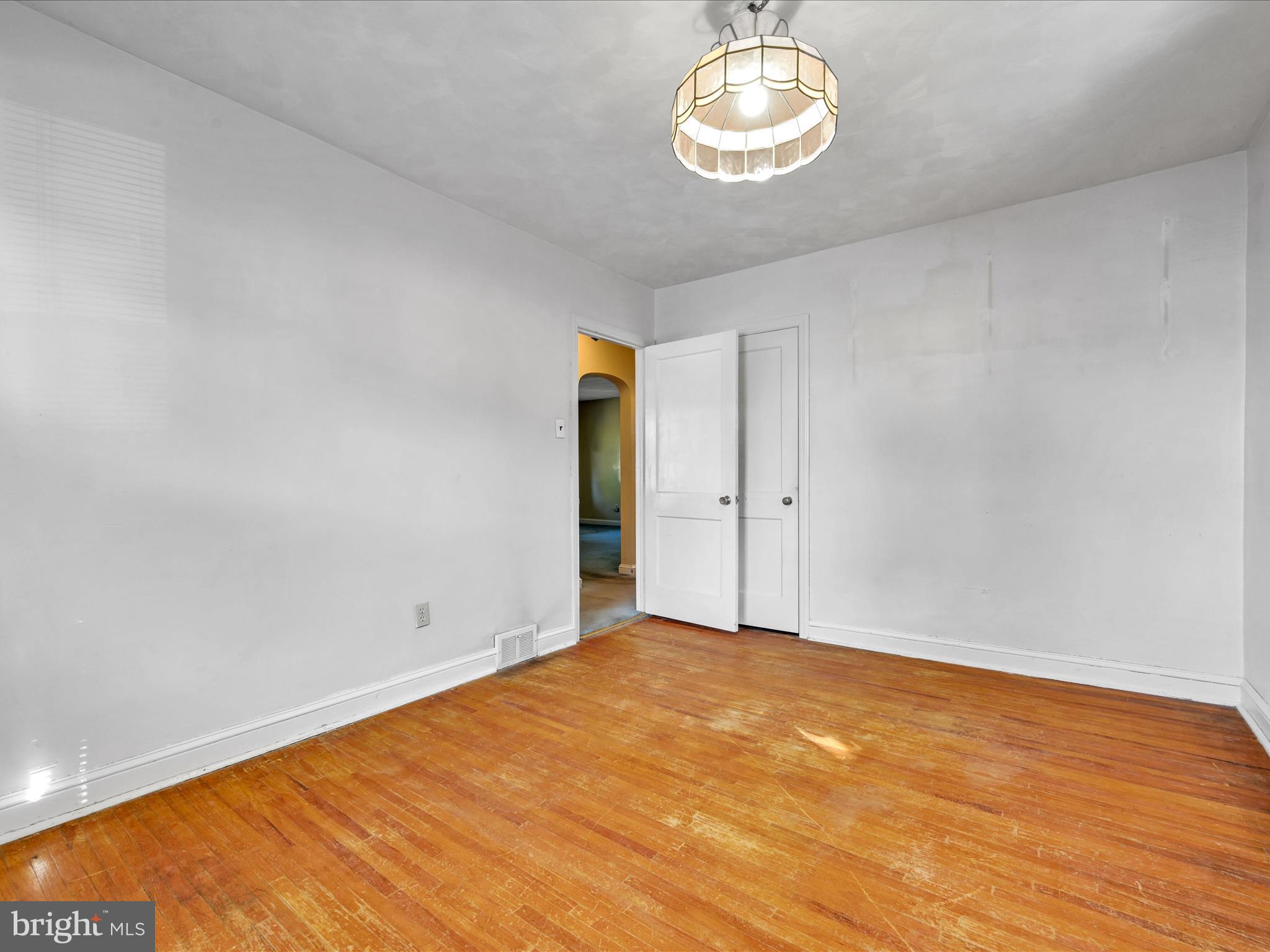 RIDLEY FARMS - Residential