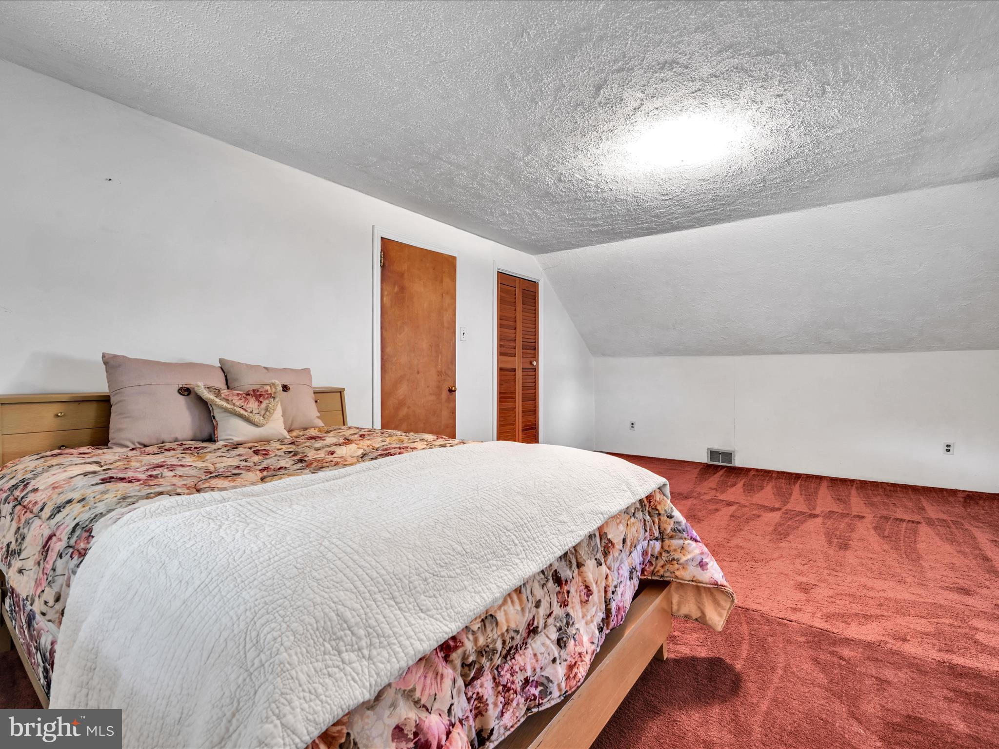 RIDLEY FARMS - Residential