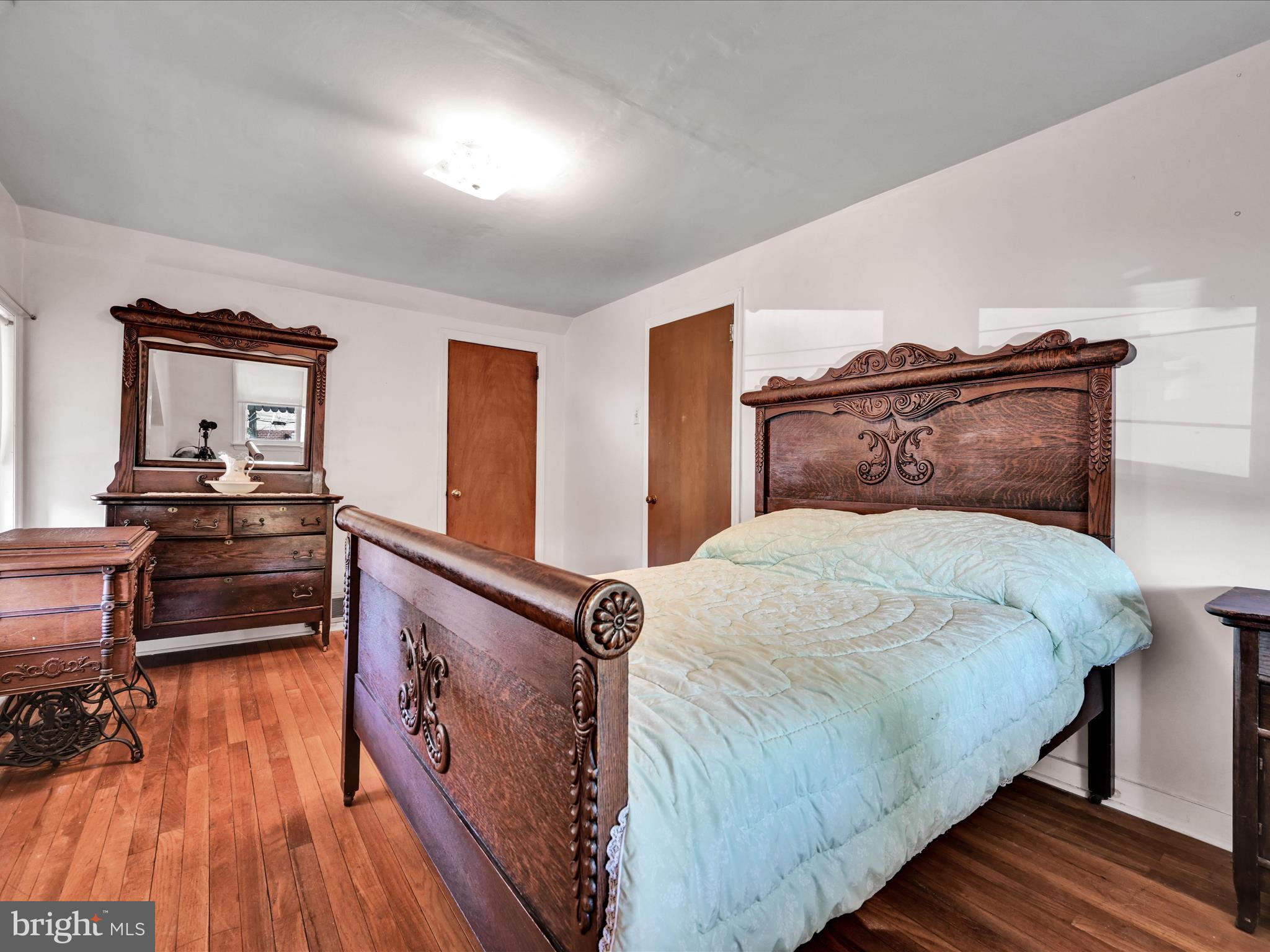 RIDLEY FARMS - Residential