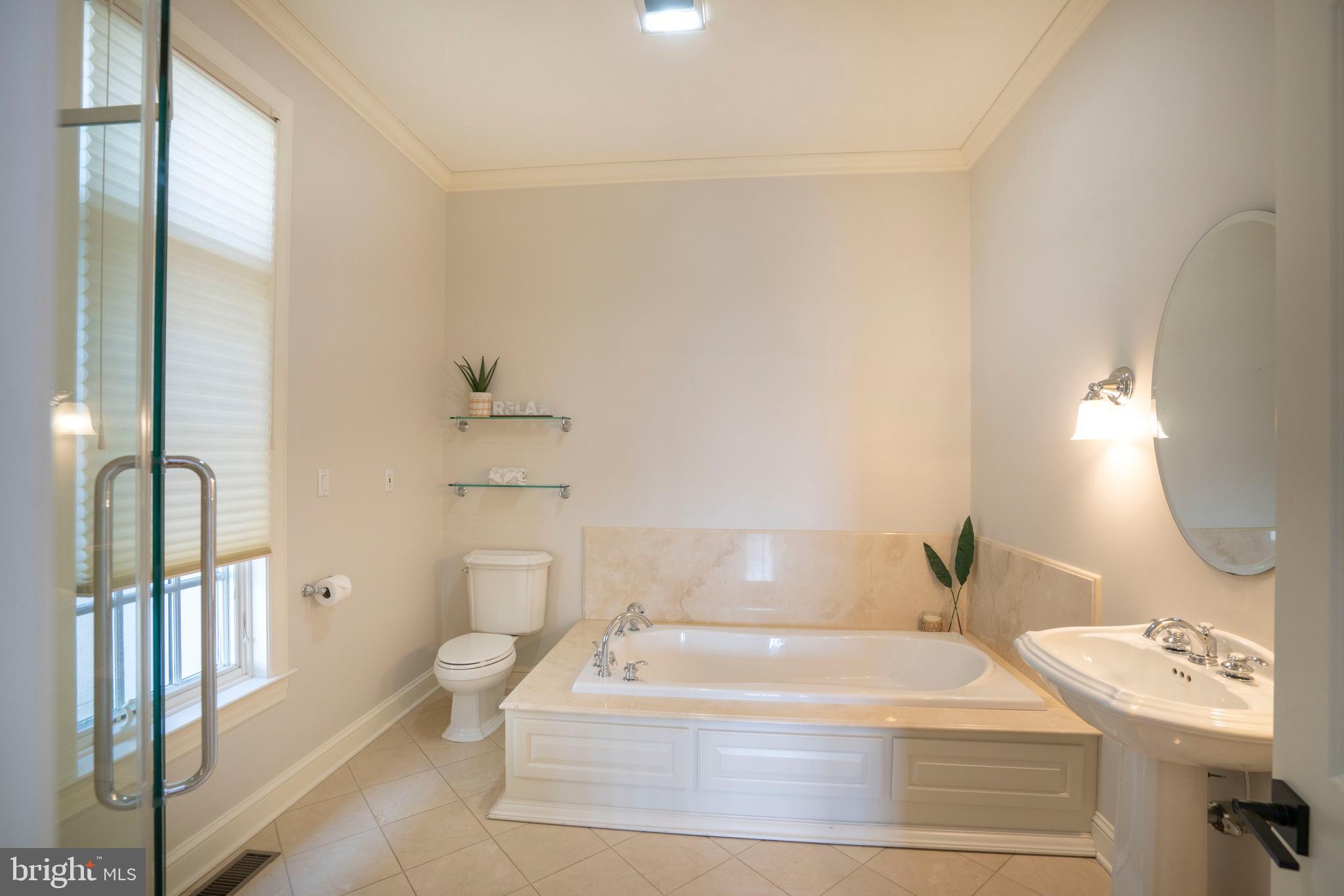 LAUREL HILLS - Residential